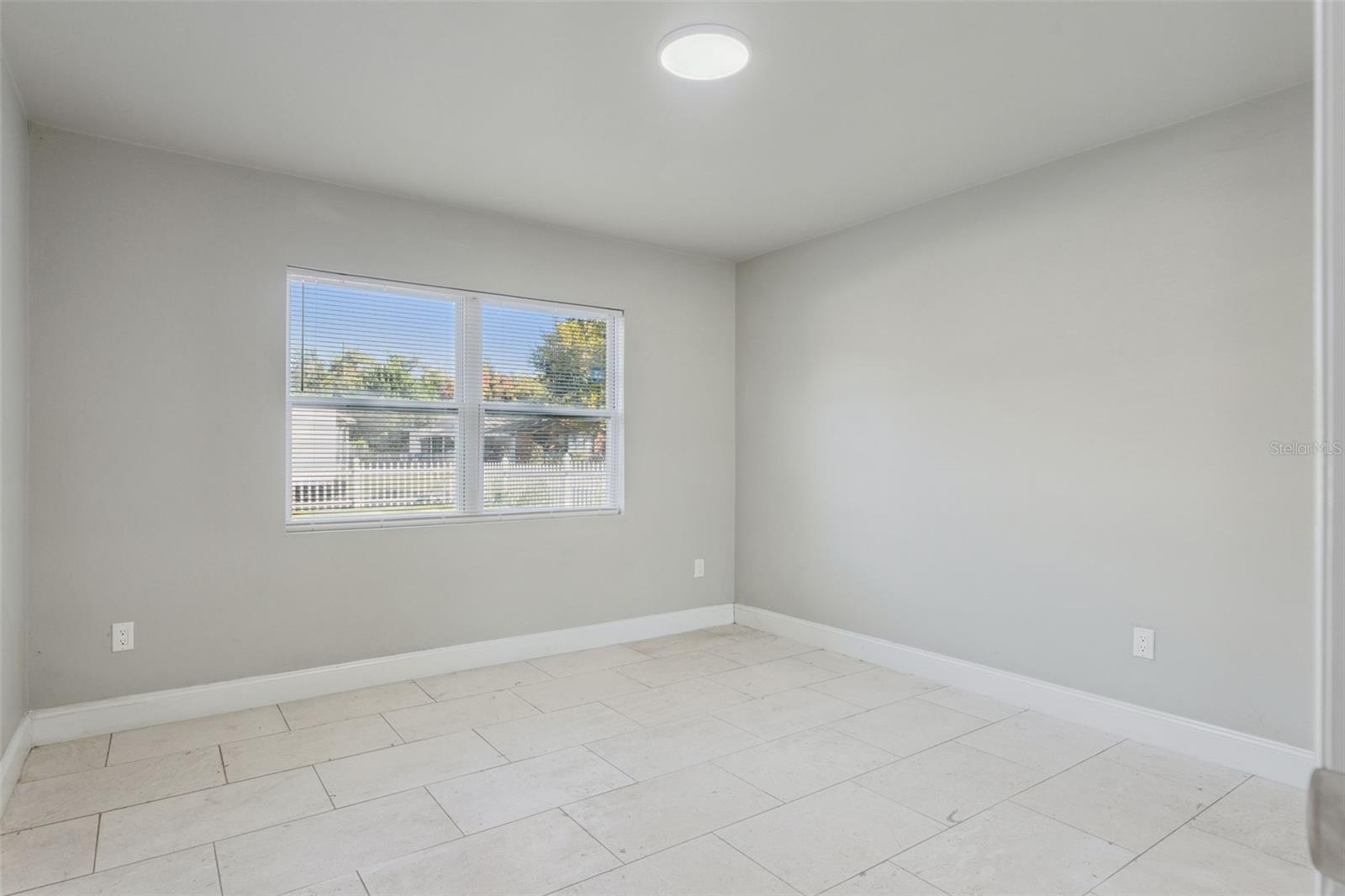 Image 20 of 30 For 1424 18th Street