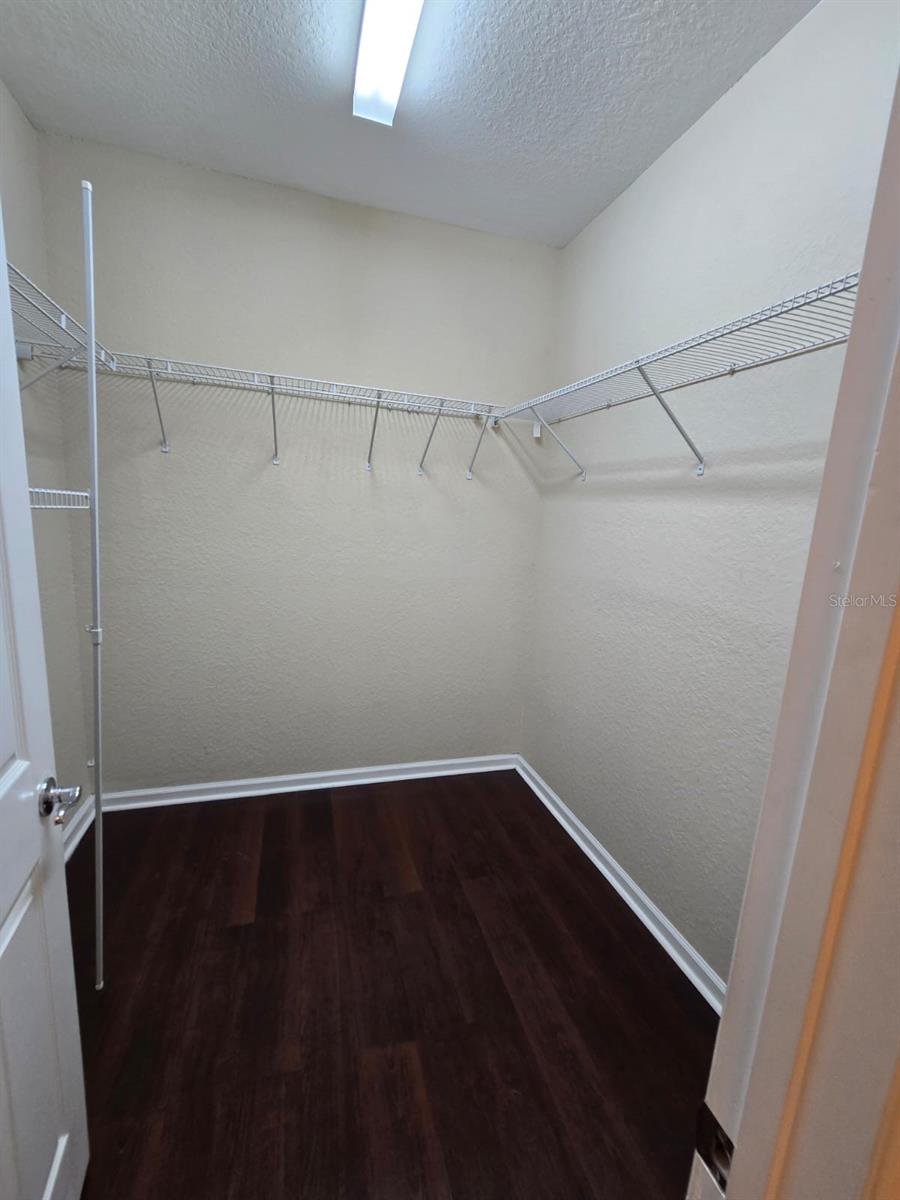 Image 13 of 26 For 1122 Toluke Point