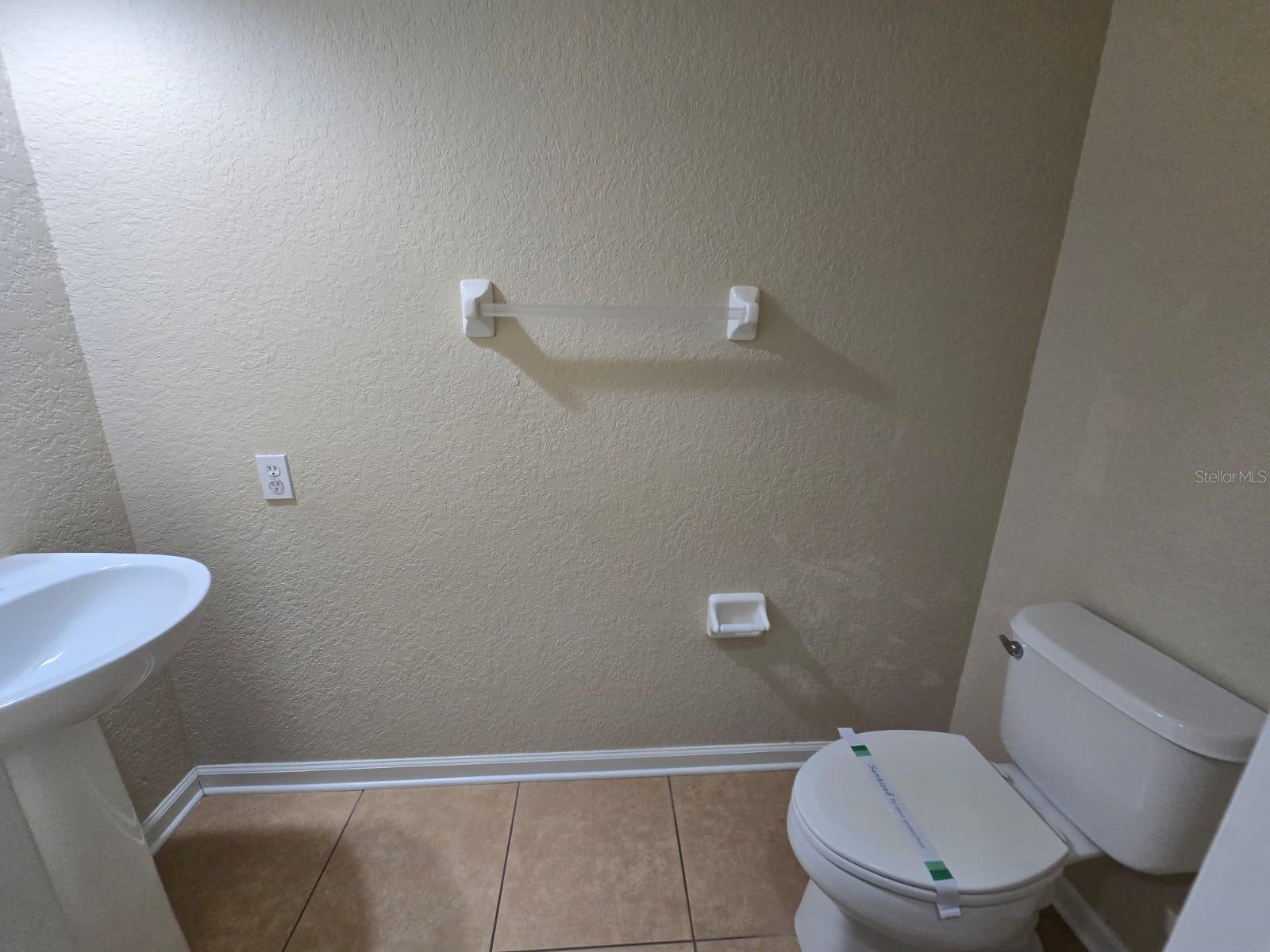 Image 14 of 26 For 1122 Toluke Point