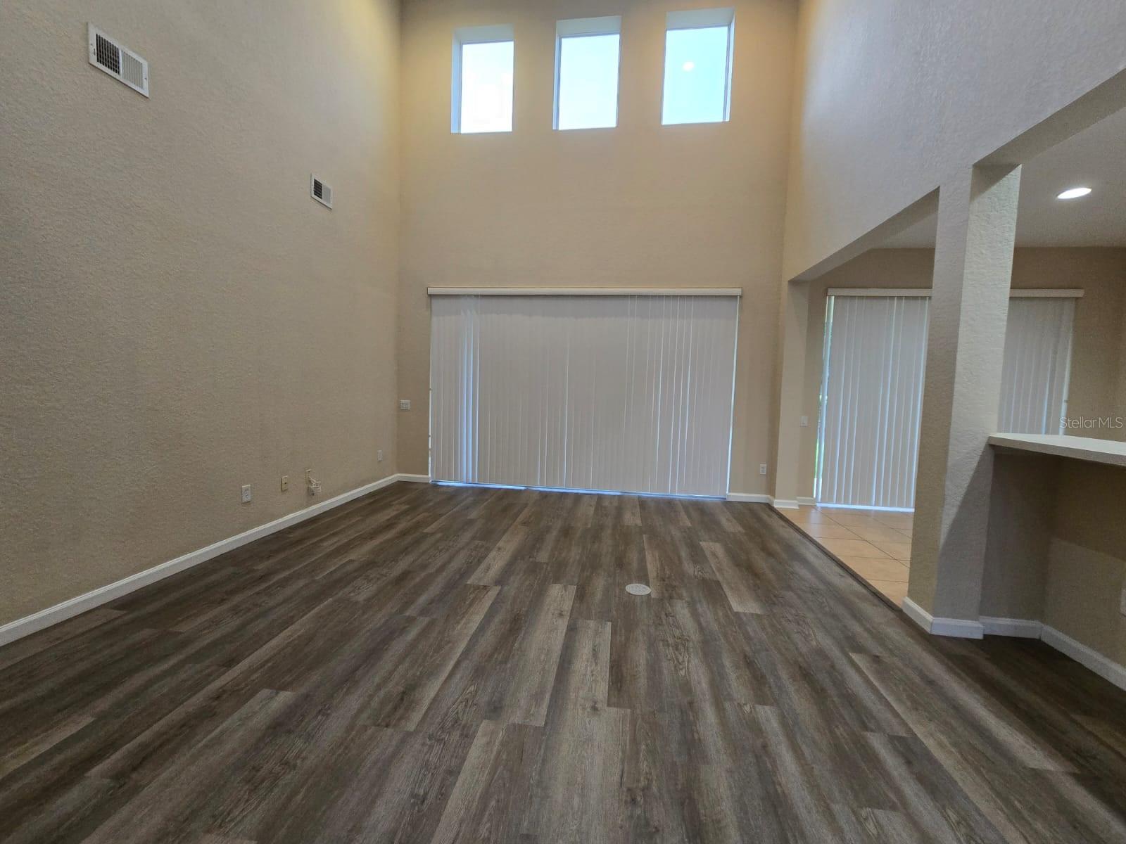 Image 9 of 26 For 1122 Toluke Point