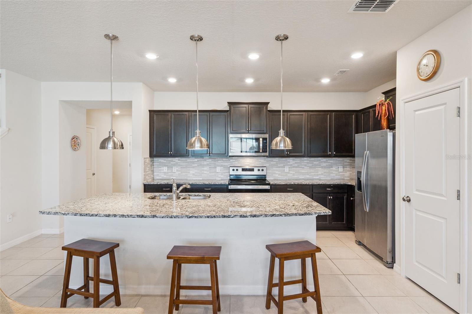 Image 10 of 54 For 3729 Pacific Lane