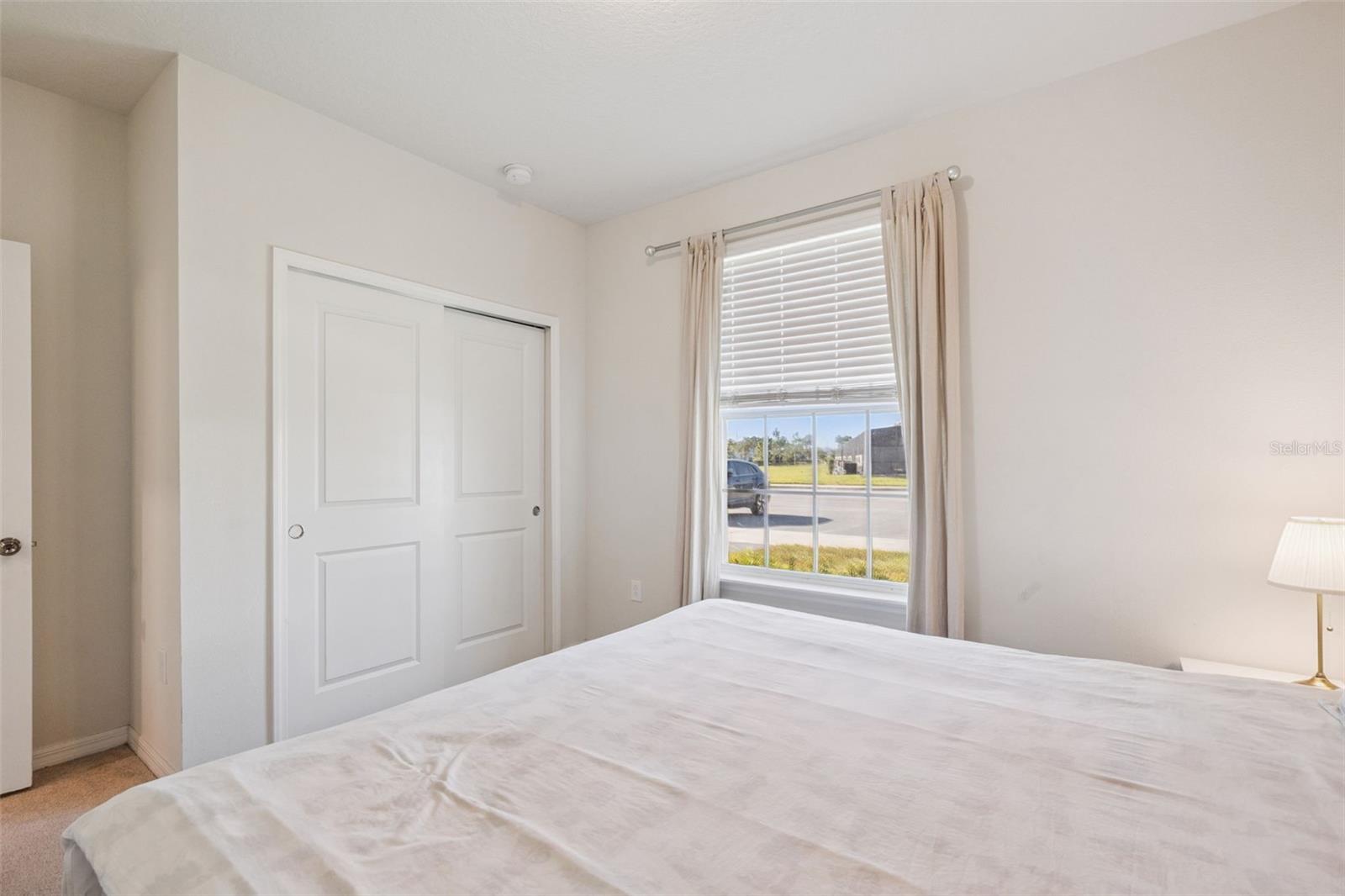 Image 17 of 54 For 3729 Pacific Lane