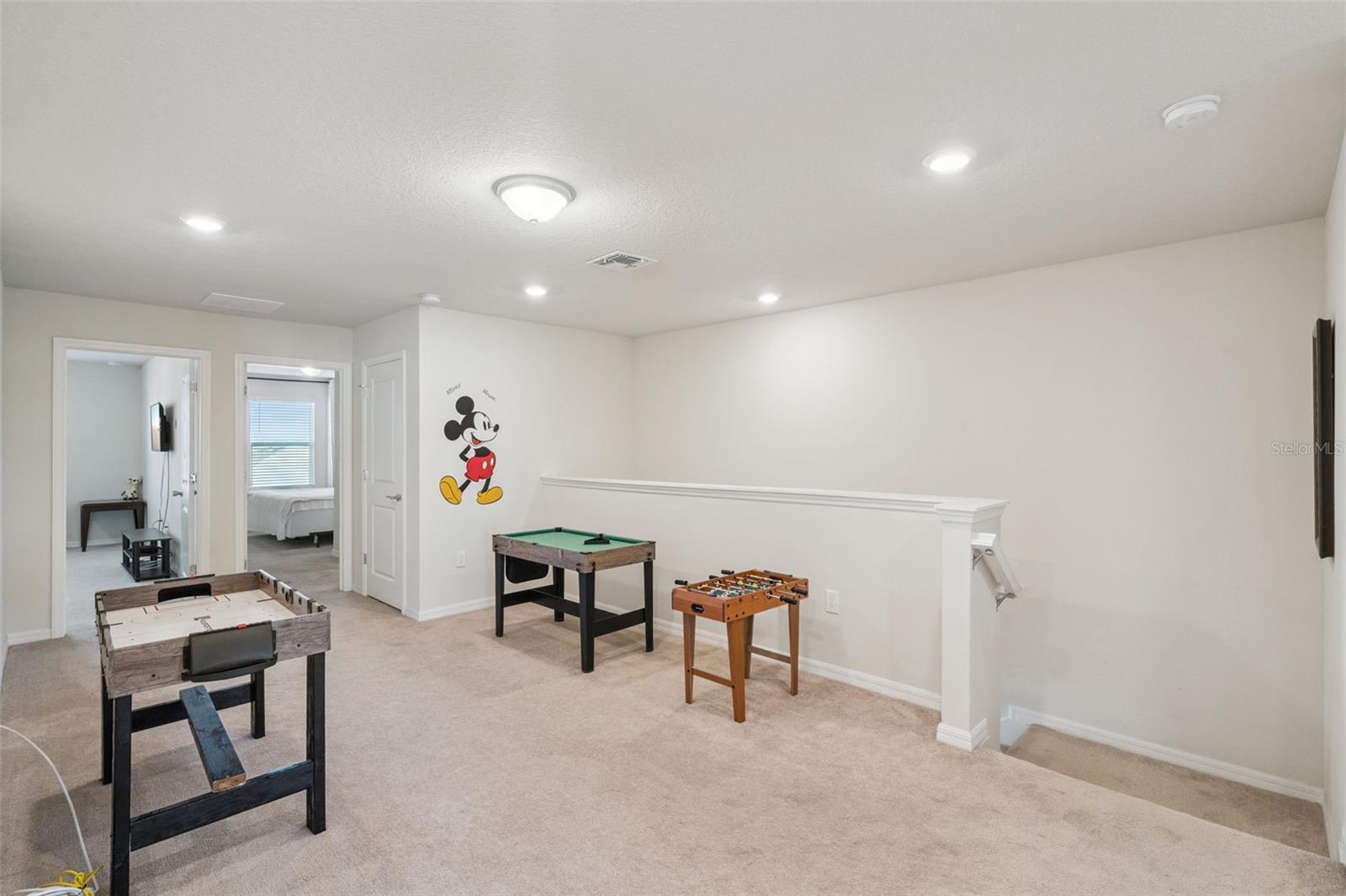 Image 22 of 54 For 3729 Pacific Lane