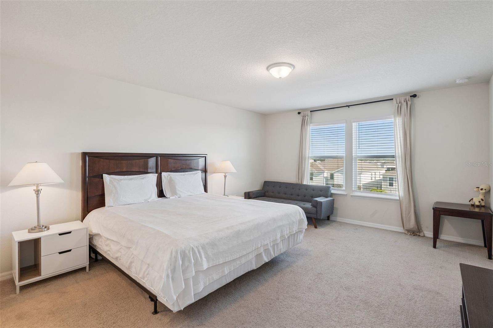 Image 26 of 54 For 3729 Pacific Lane