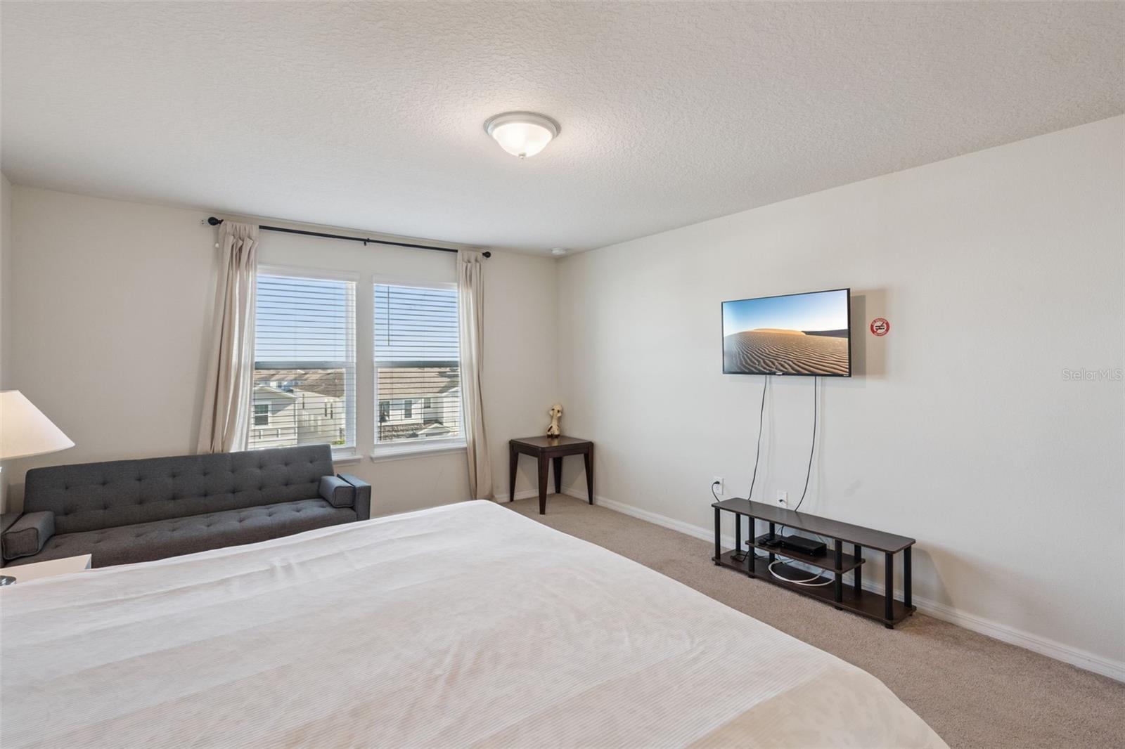 Image 27 of 54 For 3729 Pacific Lane