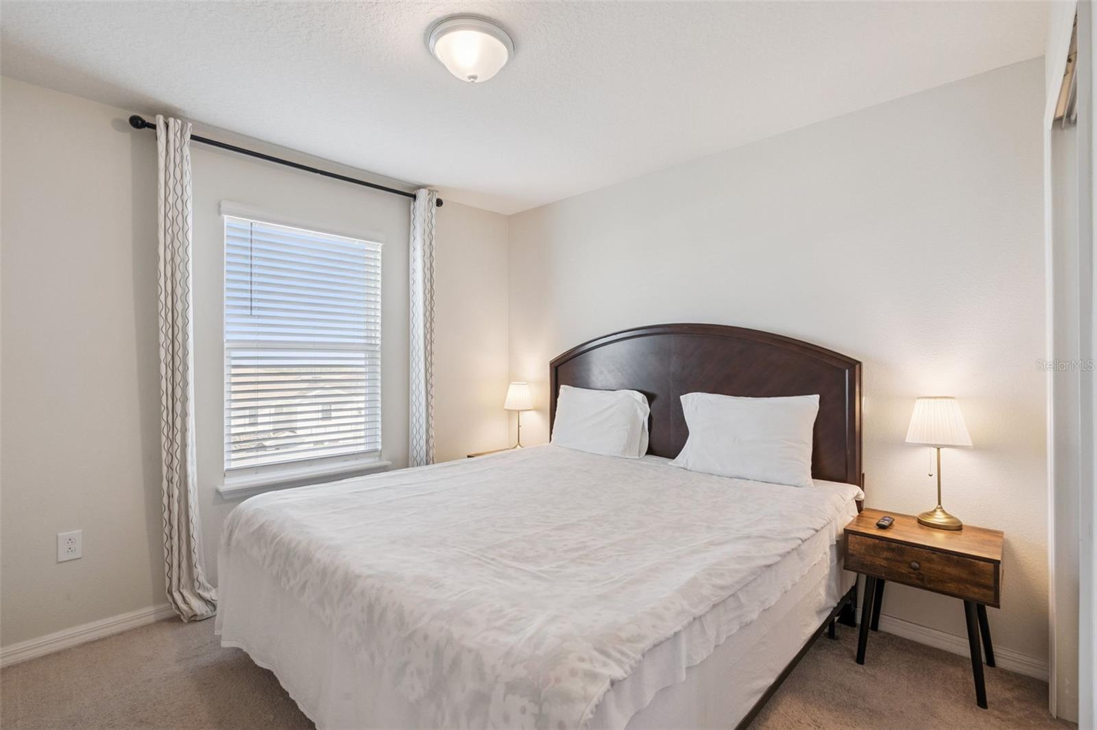 Image 30 of 54 For 3729 Pacific Lane