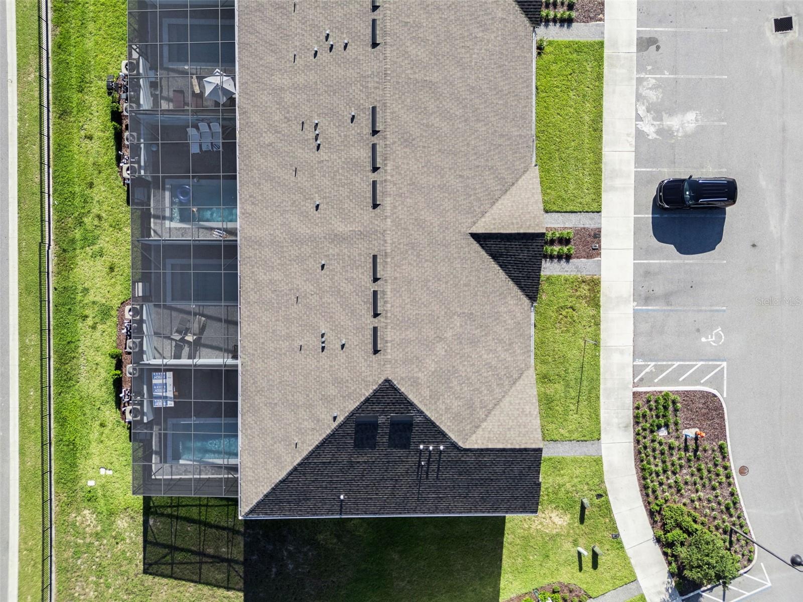 Image 39 of 54 For 3729 Pacific Lane