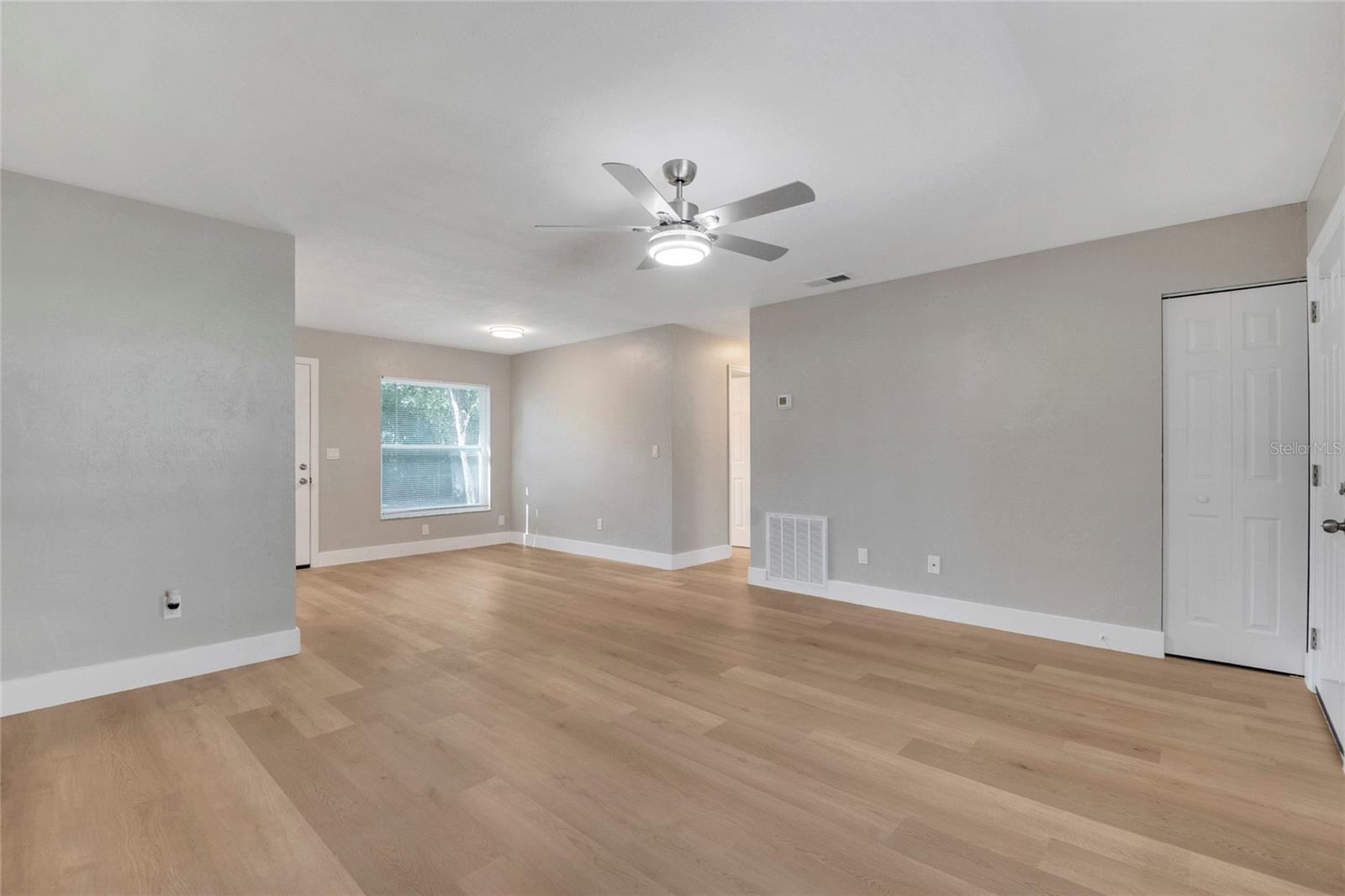 Image 15 of 42 For 1644 Pinion Lane