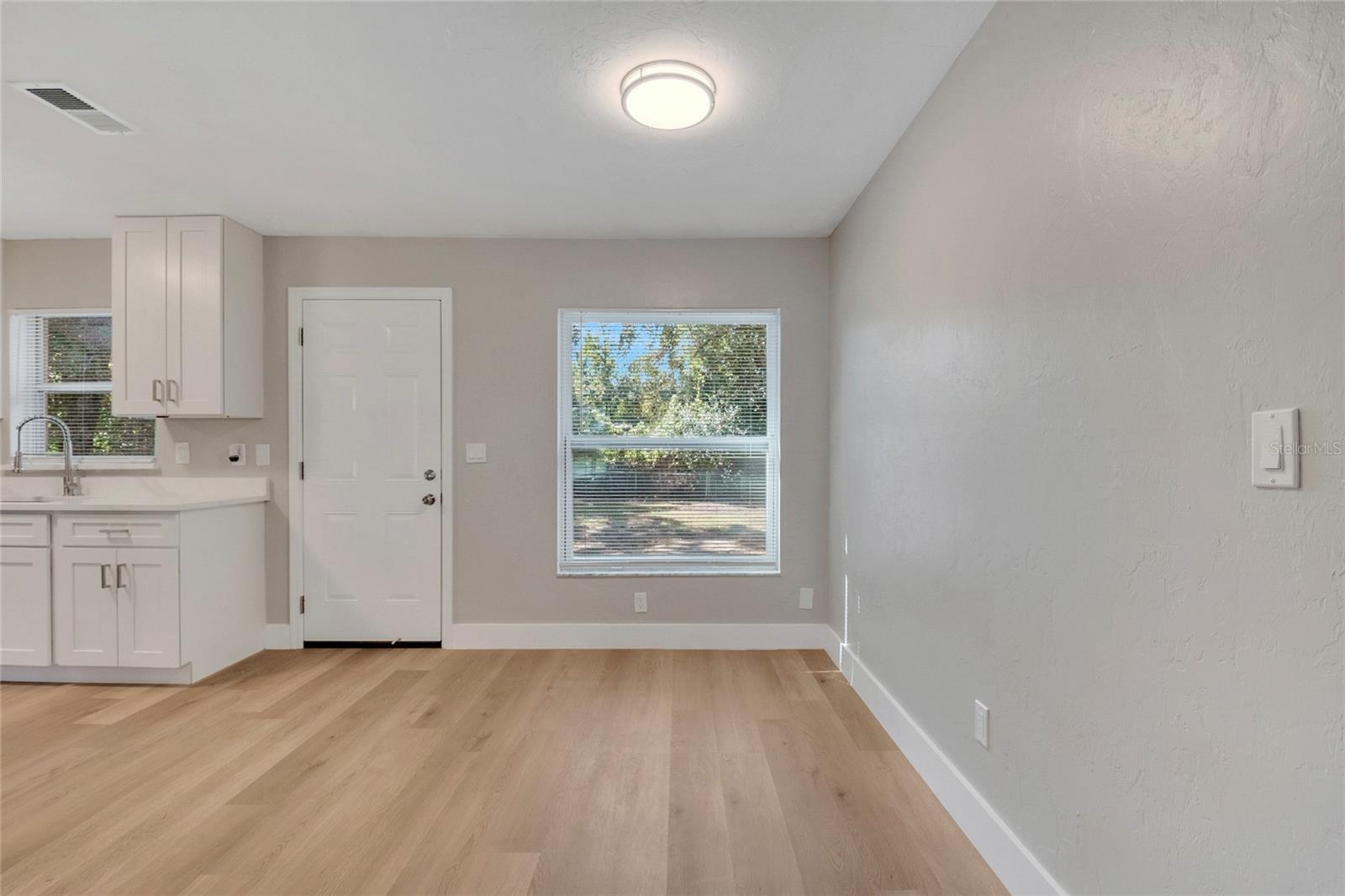 Image 16 of 42 For 1644 Pinion Lane