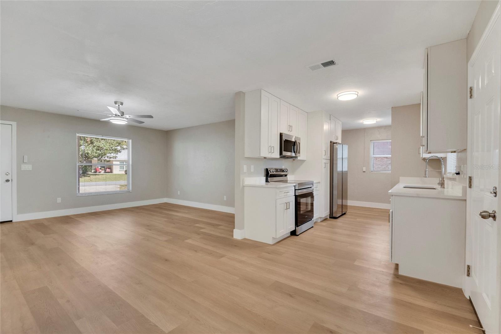 Image 17 of 42 For 1644 Pinion Lane