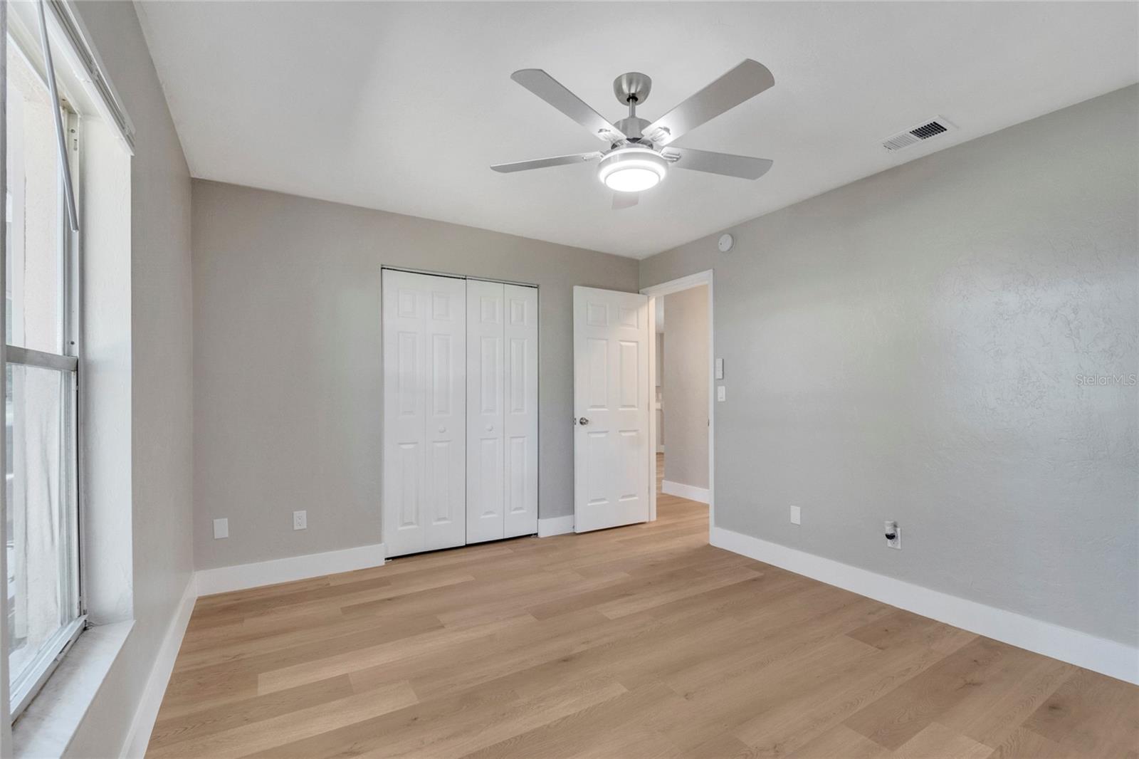 Image 28 of 42 For 1644 Pinion Lane