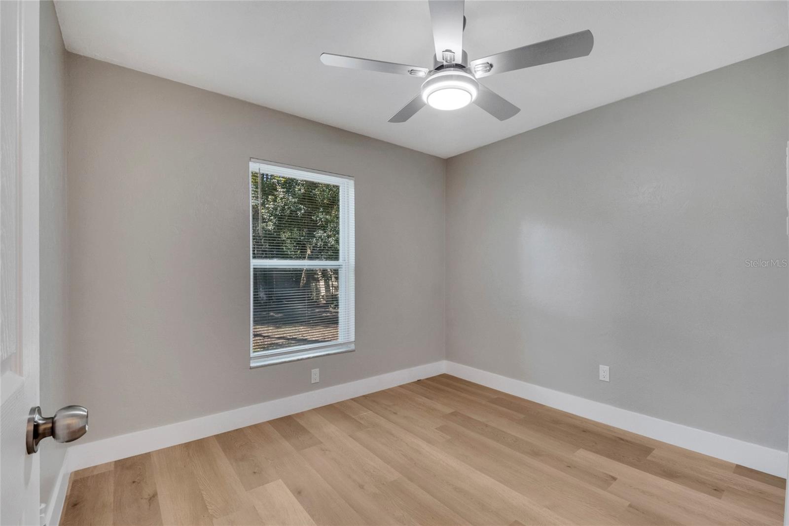 Image 33 of 42 For 1644 Pinion Lane