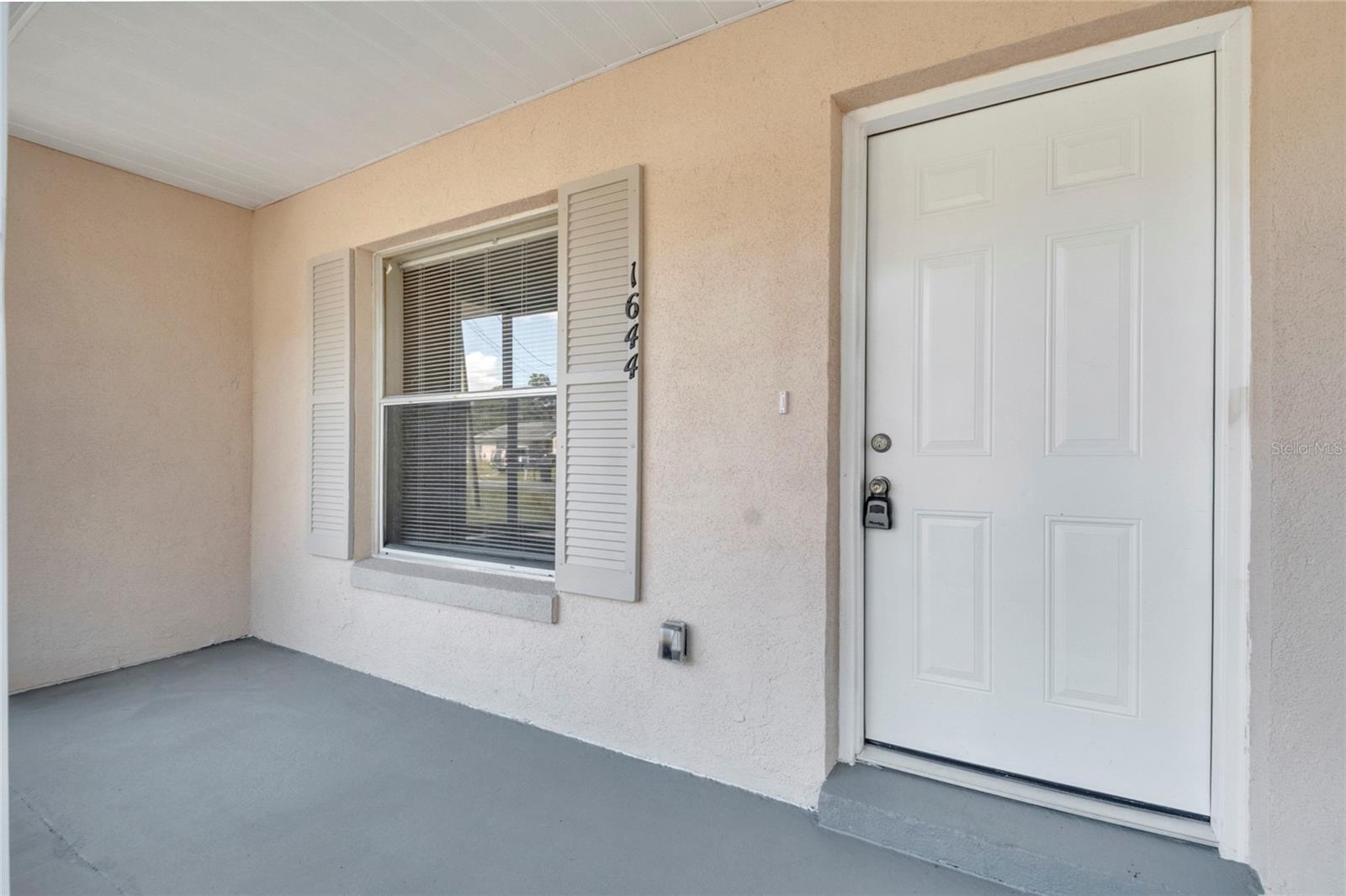 Image 5 of 42 For 1644 Pinion Lane