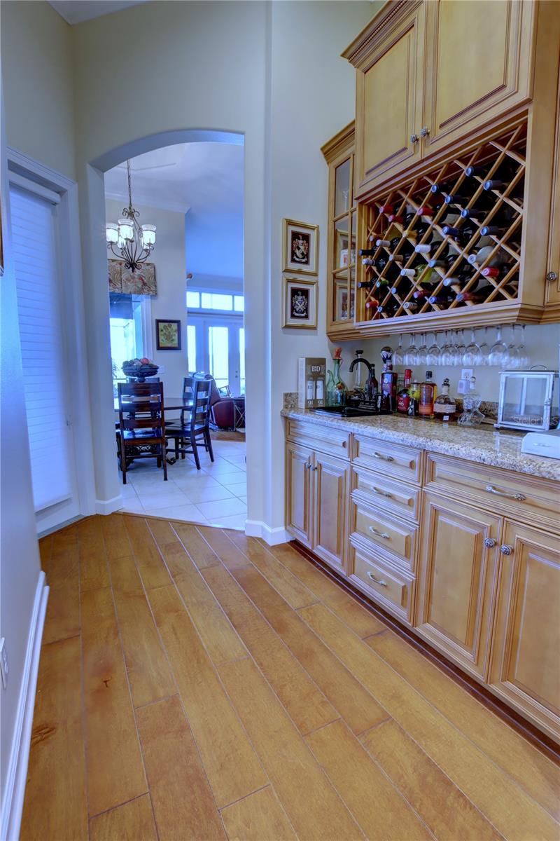 Image 14 of 44 For 1473 Langham Terrace