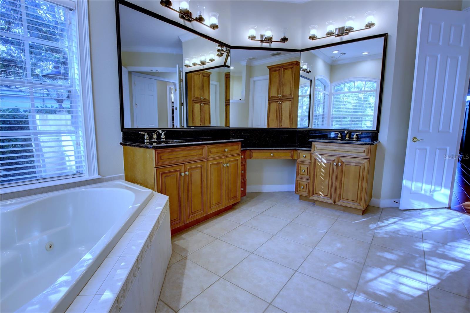 Image 27 of 44 For 1473 Langham Terrace