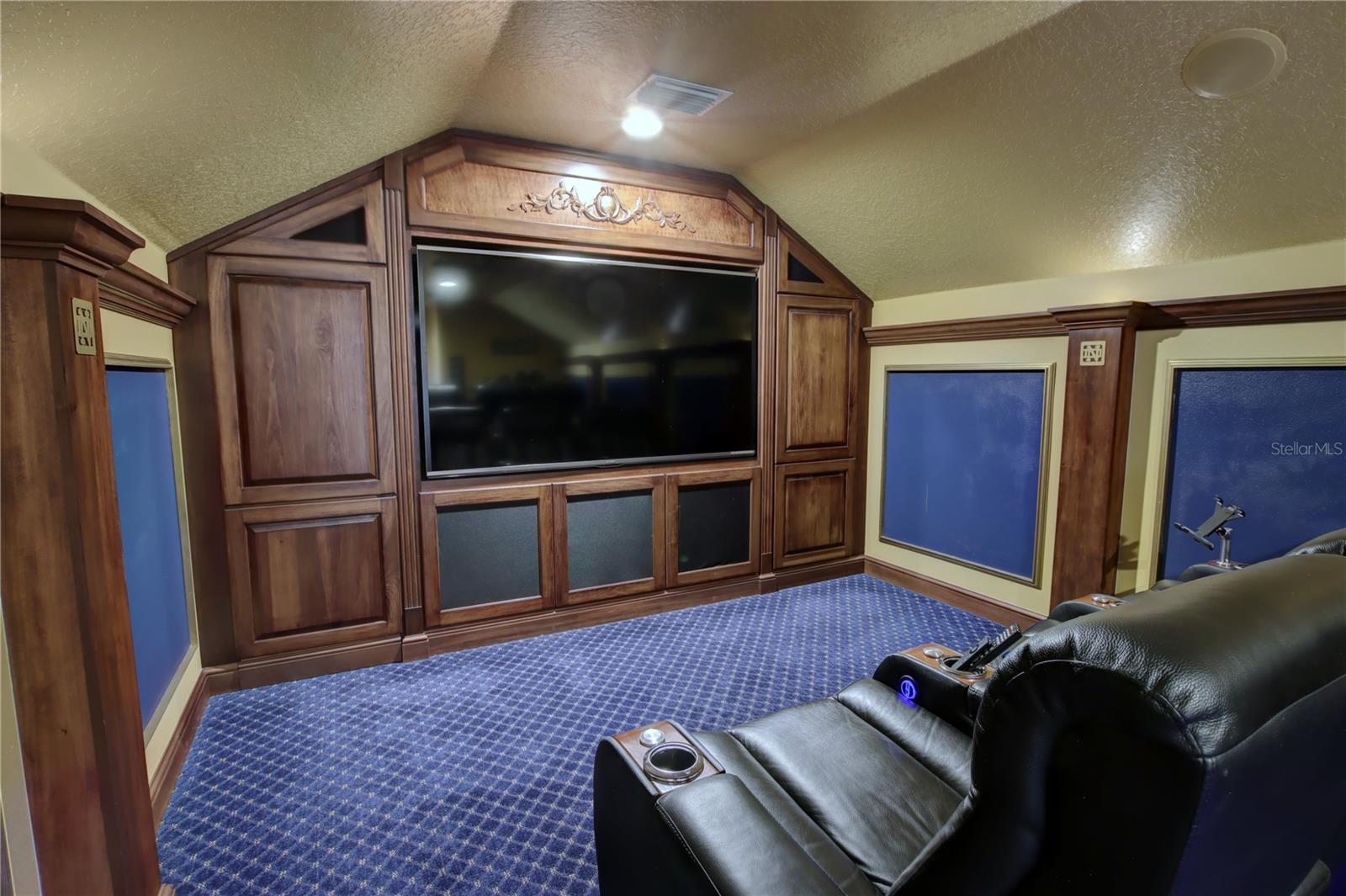 Image 34 of 44 For 1473 Langham Terrace