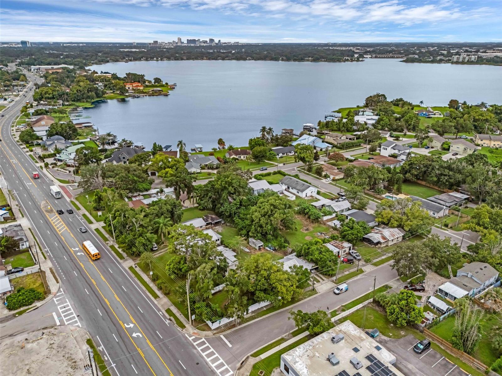 Image 8 of 19 For 1725 Fairview Shores Drive
