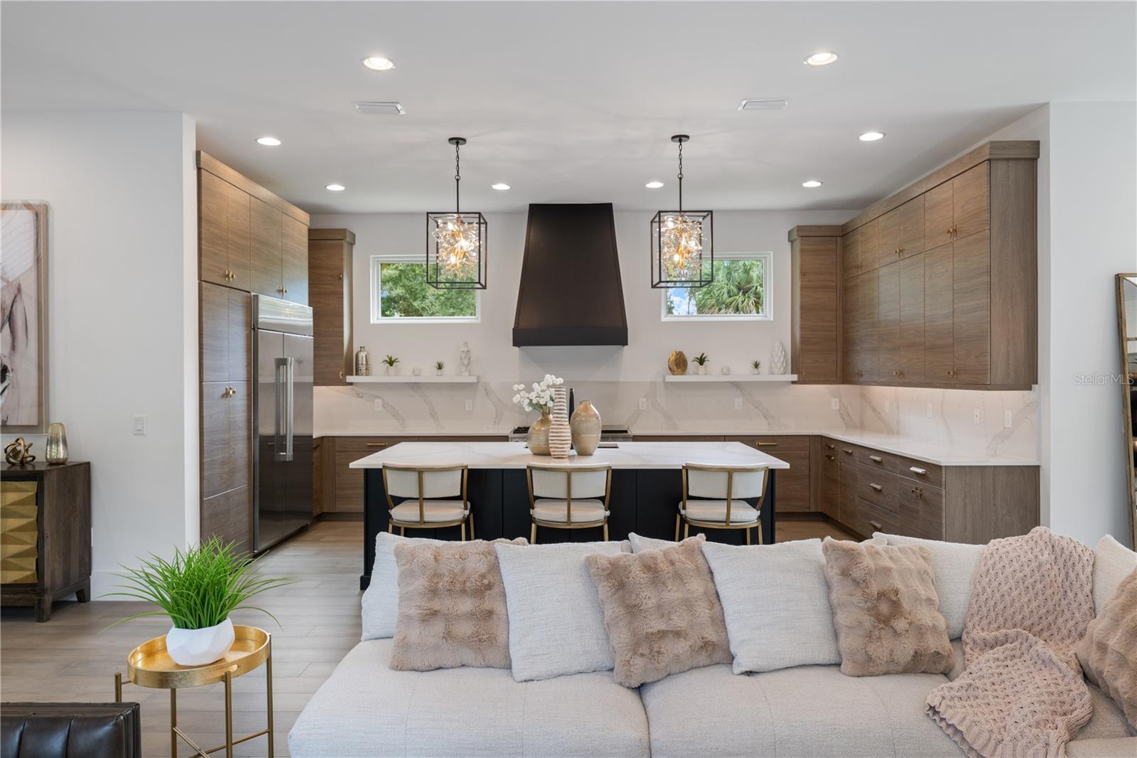 Image 17 of 64 For 2015 Park Avenue