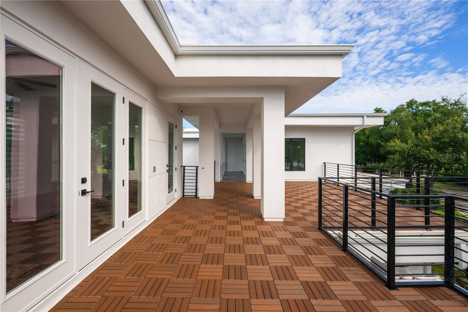 Image 40 of 64 For 2015 Park Avenue