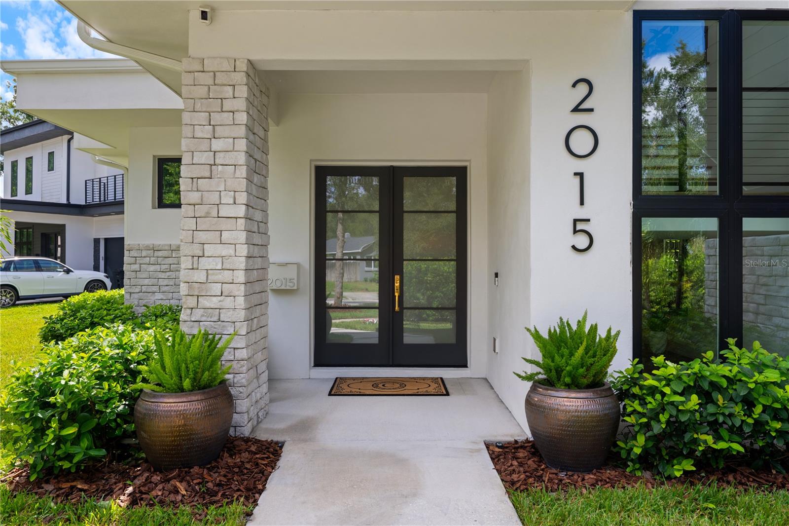 Image 6 of 64 For 2015 Park Avenue