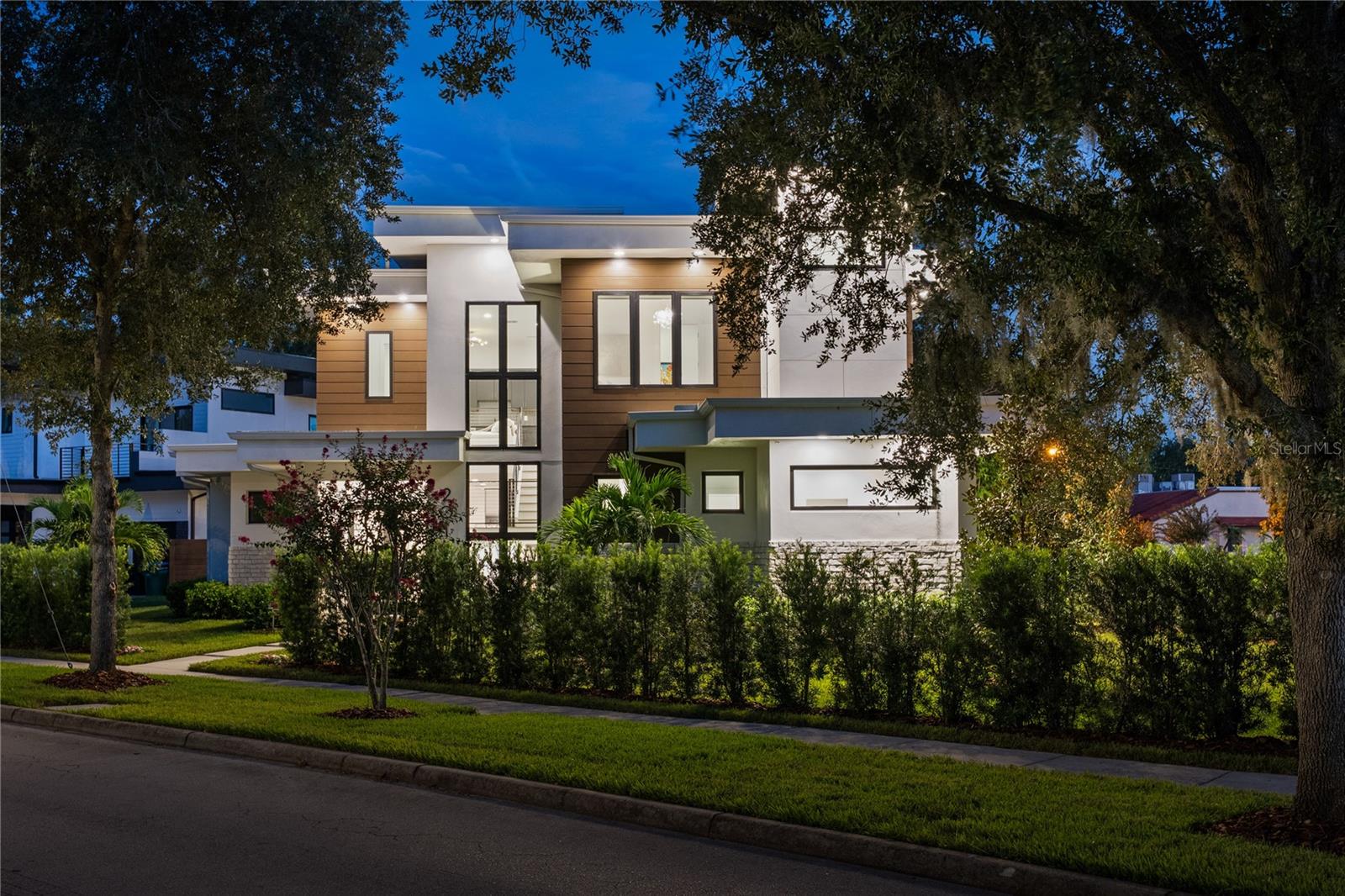 Image 63 of 64 For 2015 Park Avenue