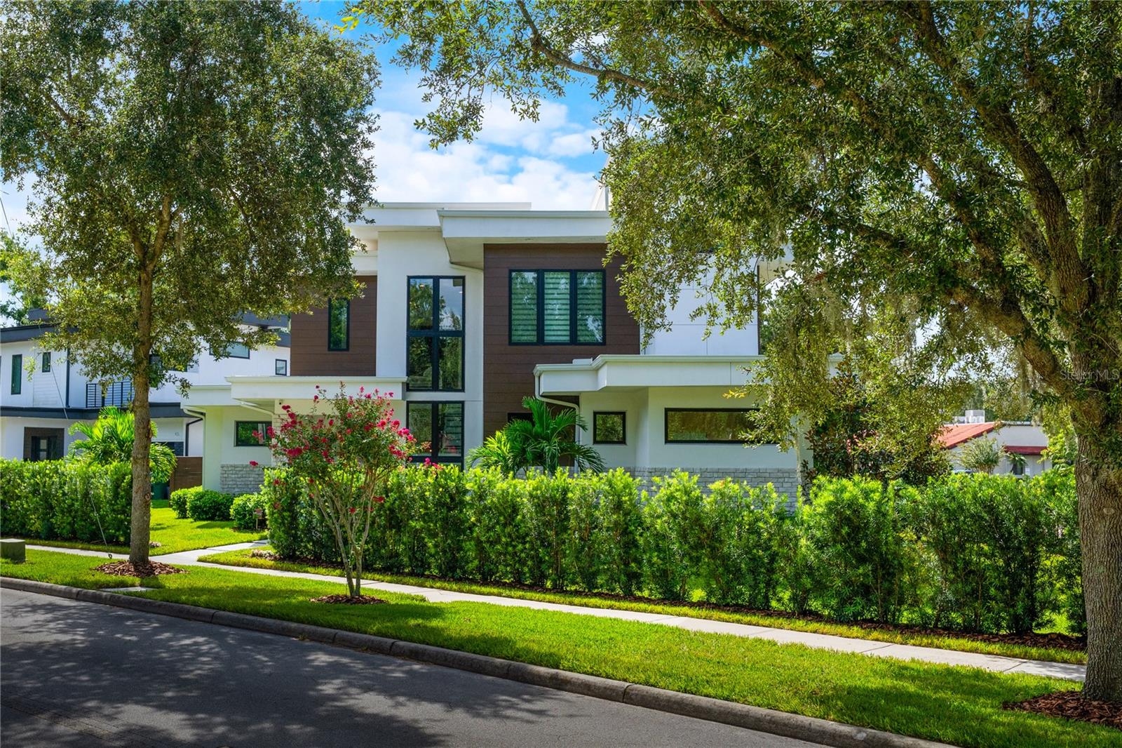 Image 64 of 64 For 2015 Park Avenue