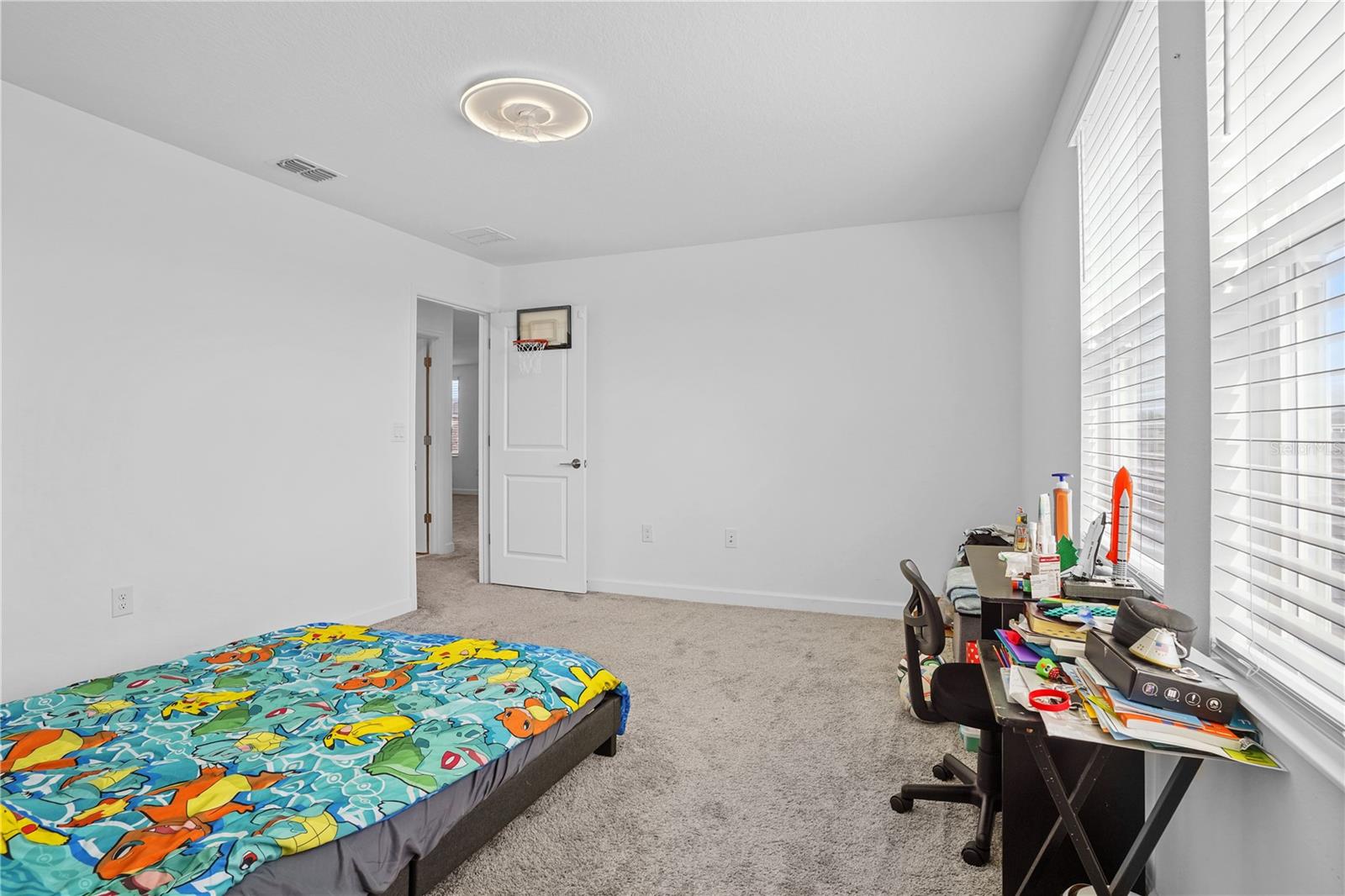 Listing photo id 32 for 11632 Paragraph Road