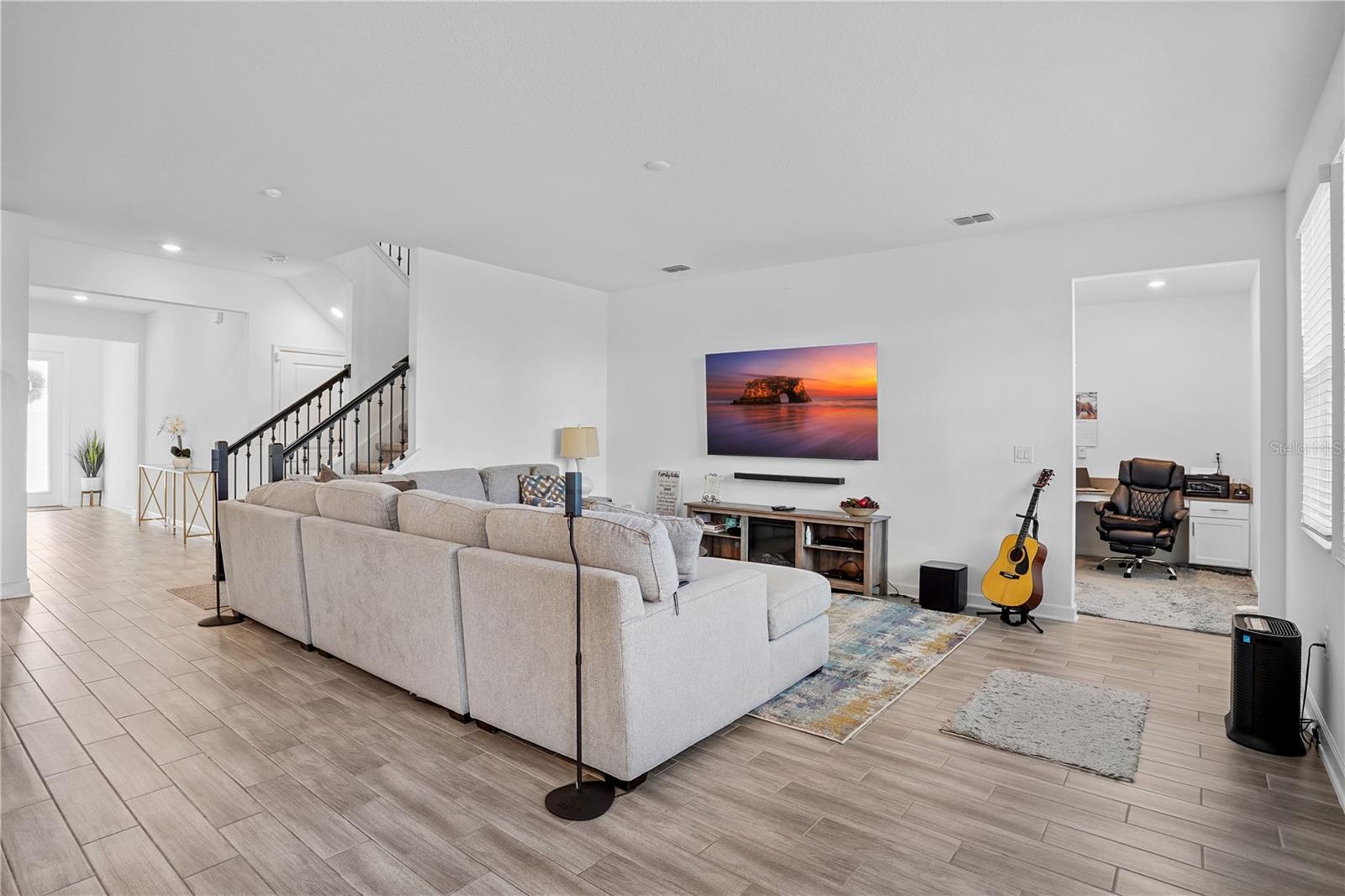 Listing photo id 5 for 11632 Paragraph Road