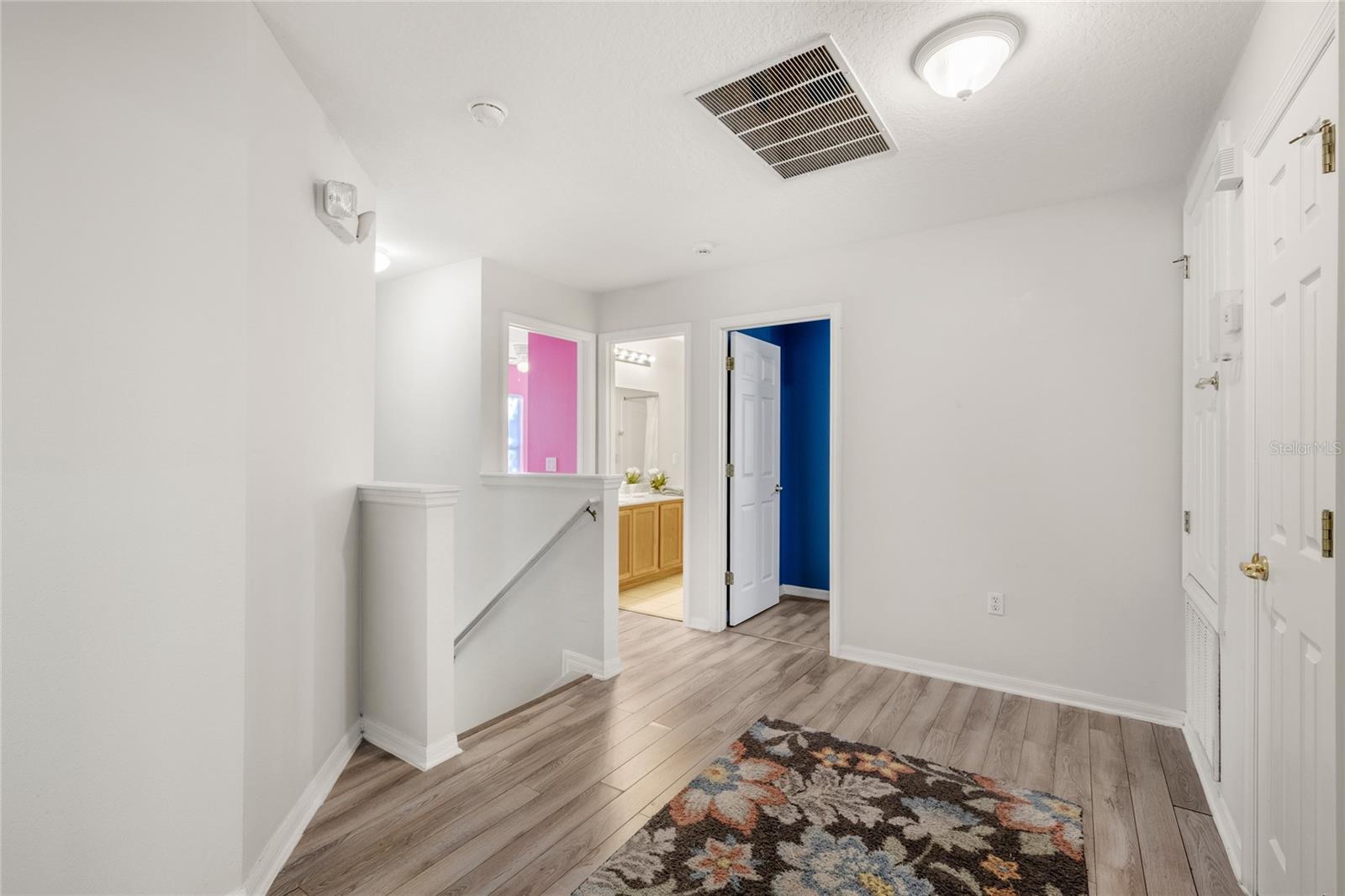 Image 21 of 52 For 1067 Berkeley Drive