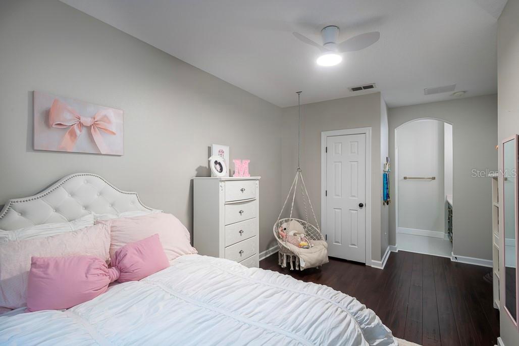 Image 38 of 65 For 4969 Maple Glen Place