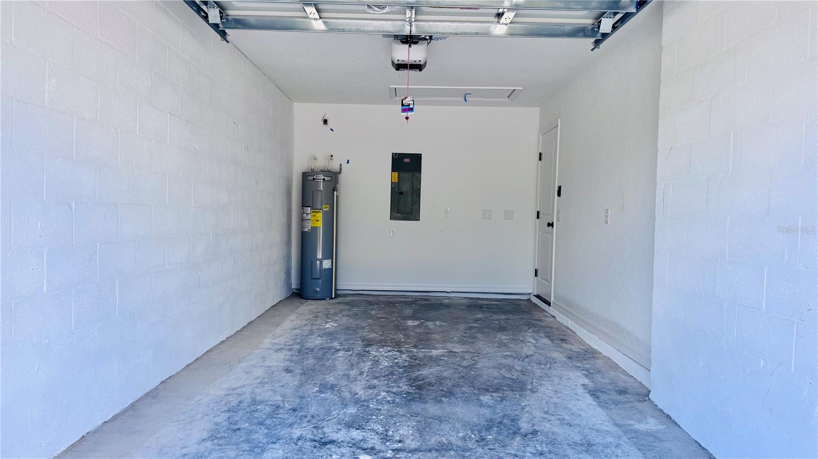 Image 17 of 18 For 27063 Washington Street