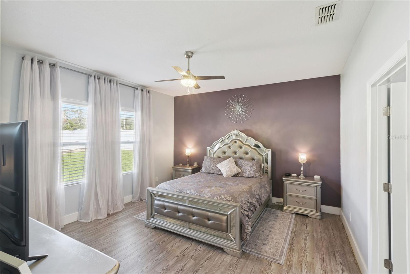 Image 18 of 45 For 16508 Cherry Landing Drive