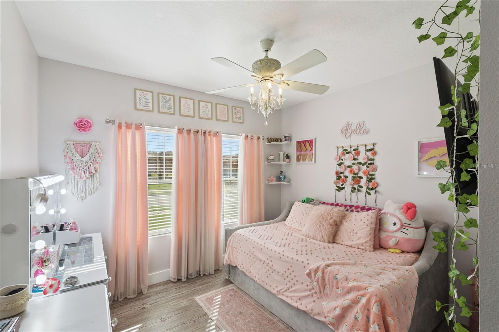 Image 25 of 45 For 16508 Cherry Landing Drive