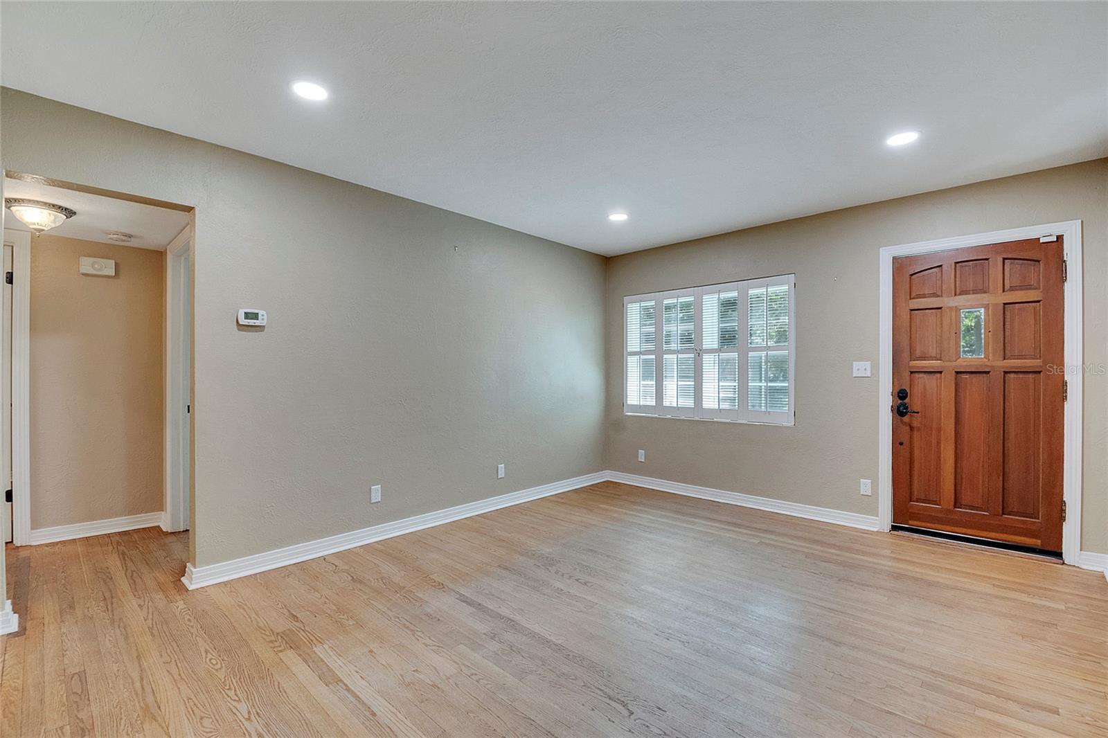 Image 15 of 57 For 1835 Edwin Boulevard