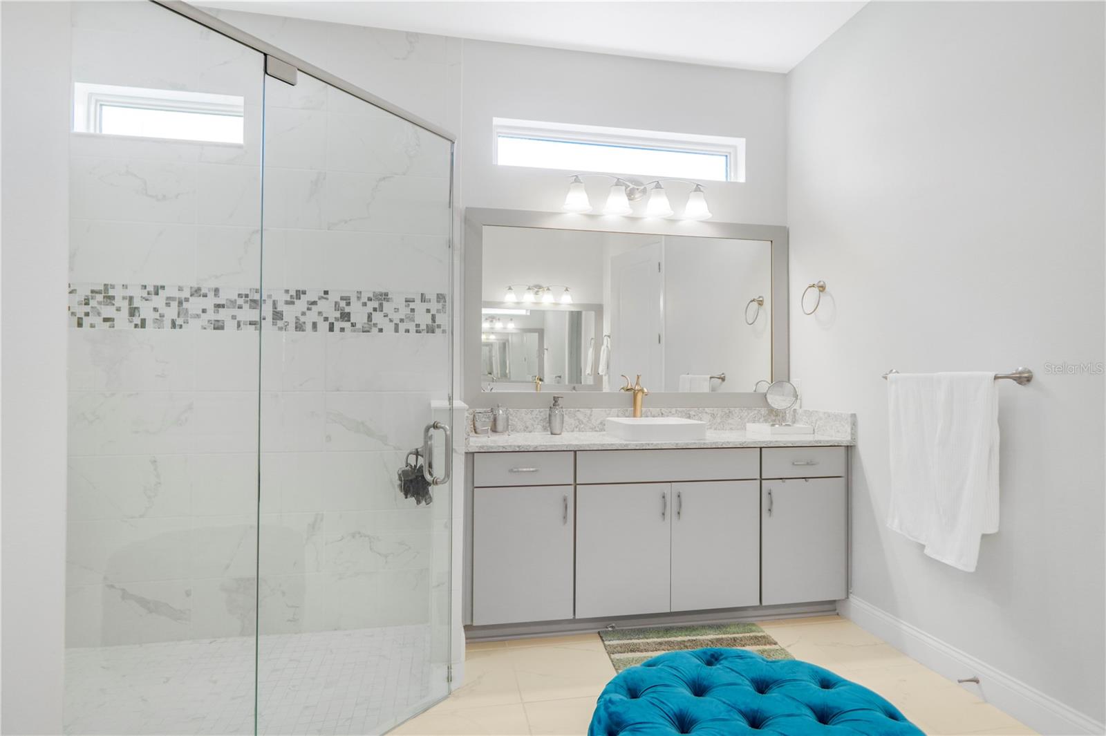 Image 28 of 77 For 10751 Royal Cypress Way