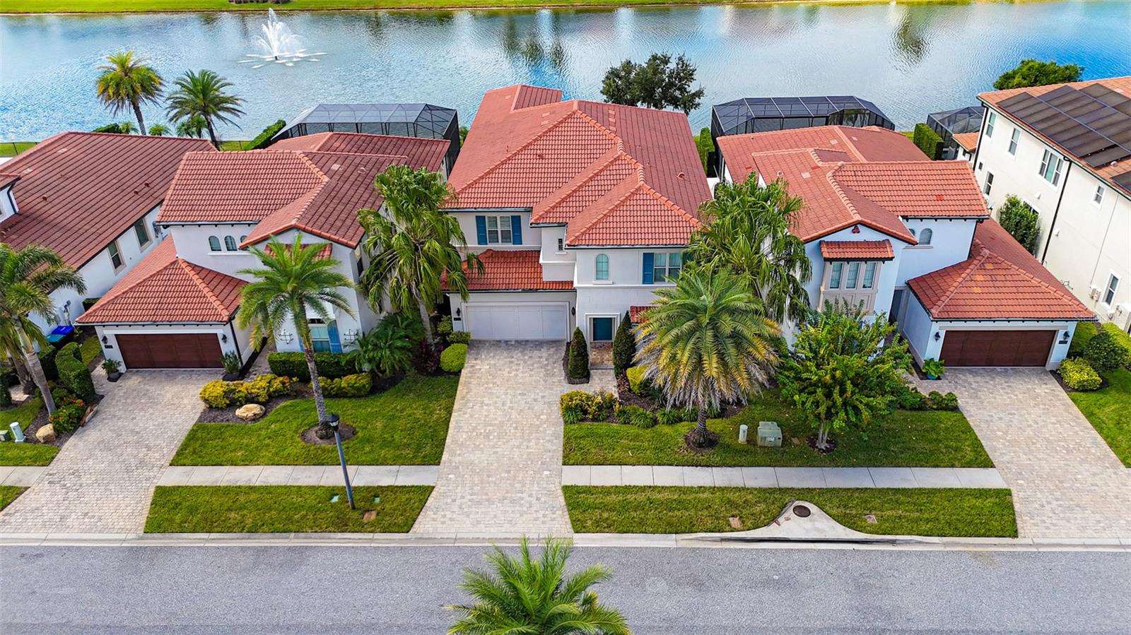 Image 3 of 77 For 10751 Royal Cypress Way