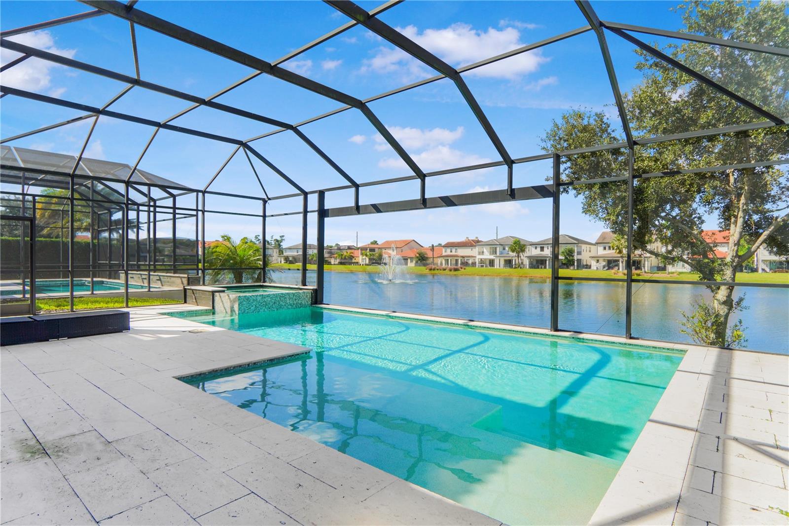 Image 31 of 77 For 10751 Royal Cypress Way