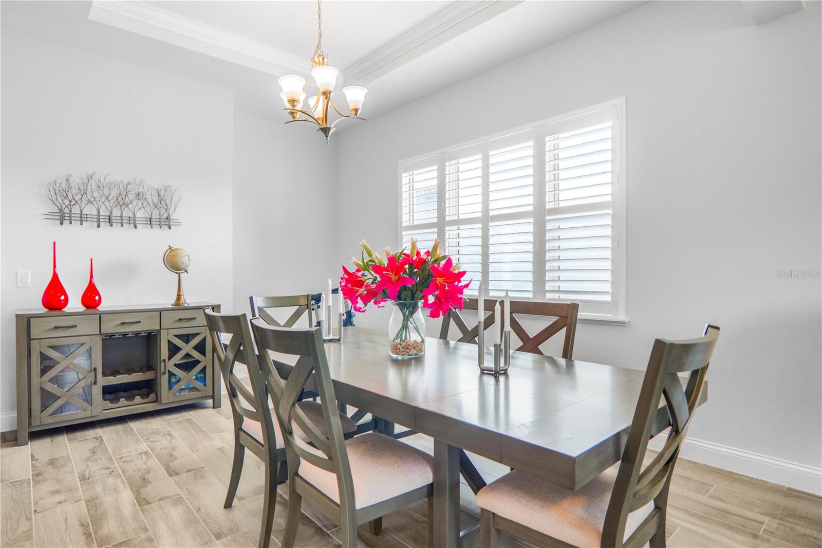 Image 6 of 77 For 10751 Royal Cypress Way