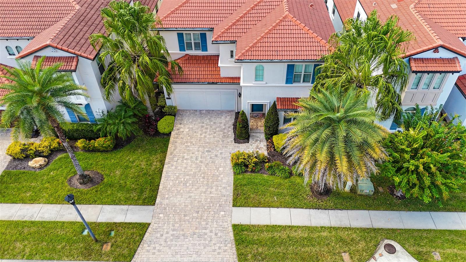 Image 66 of 77 For 10751 Royal Cypress Way