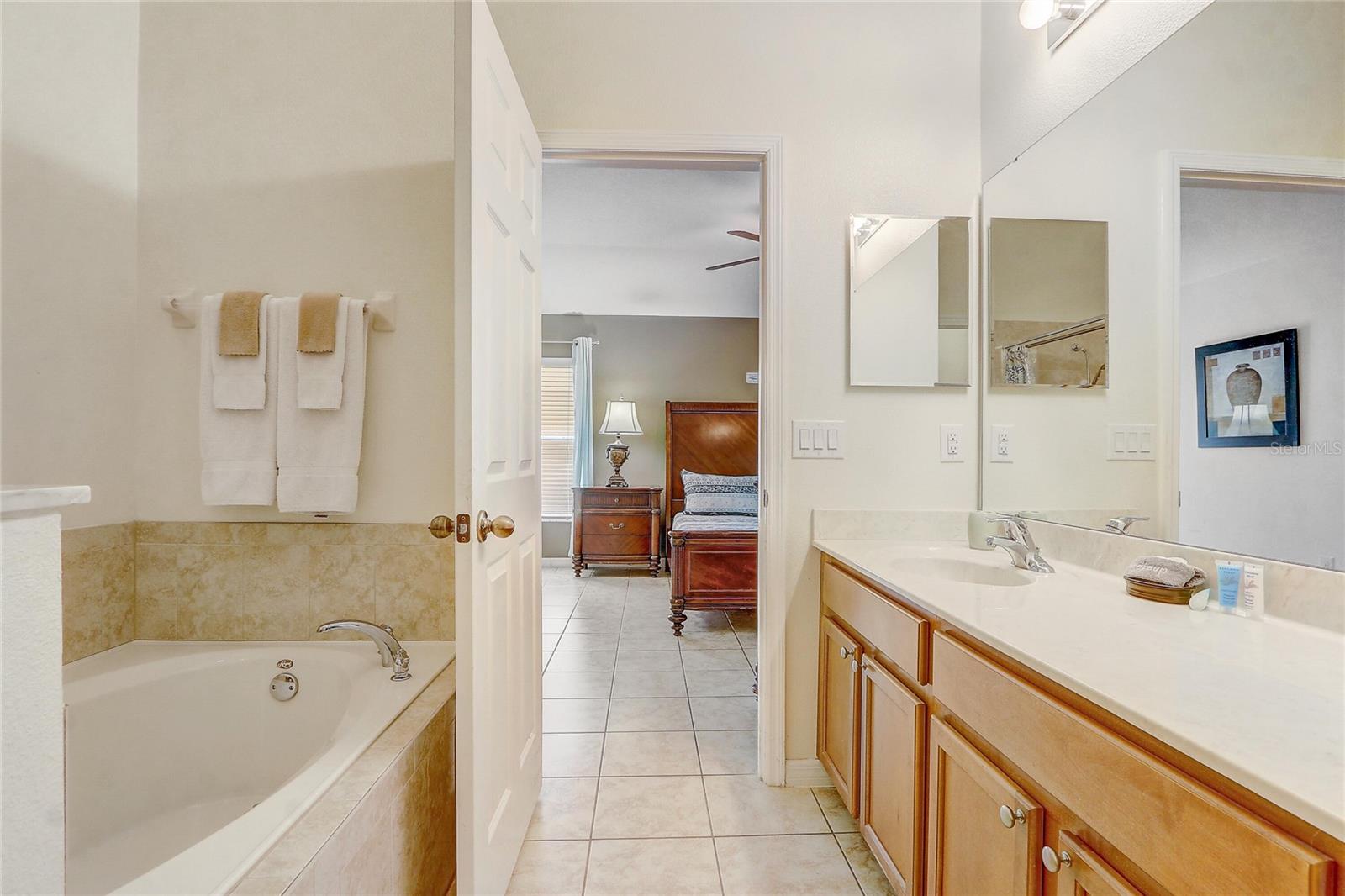 Image 20 of 43 For 927 Orange Cosmos Boulevard