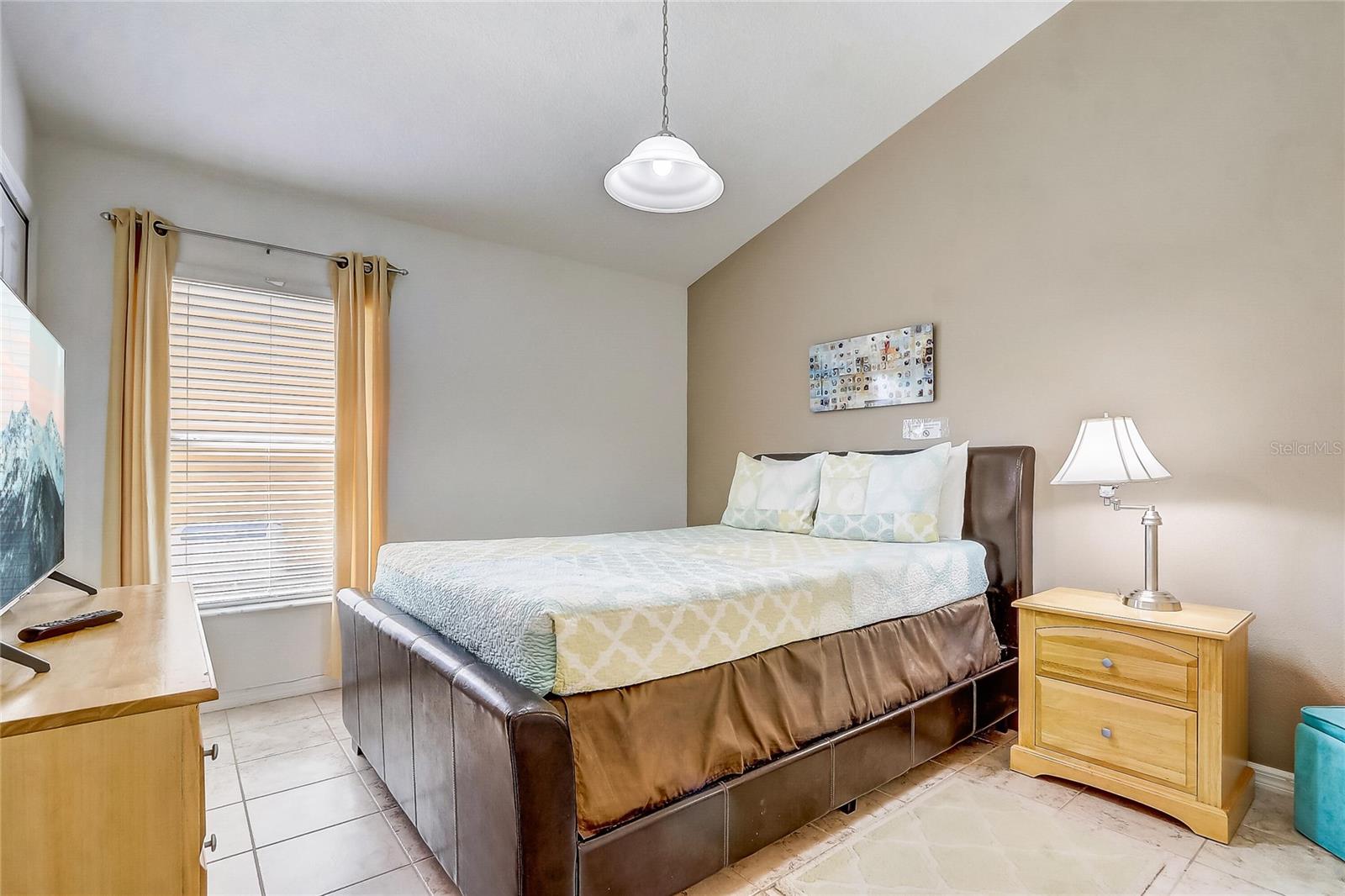 Image 26 of 43 For 927 Orange Cosmos Boulevard