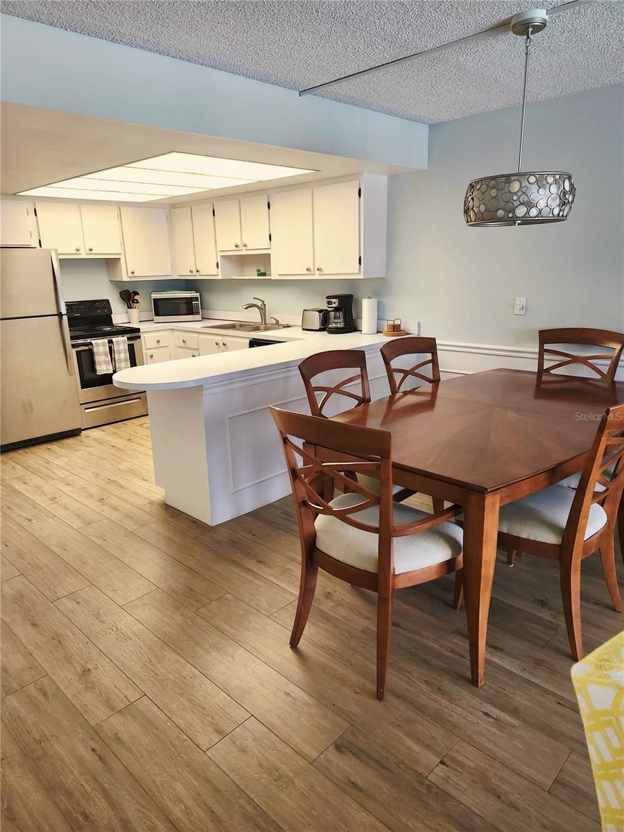 Image 10 of 24 For 504 Fillmore Avenue B8