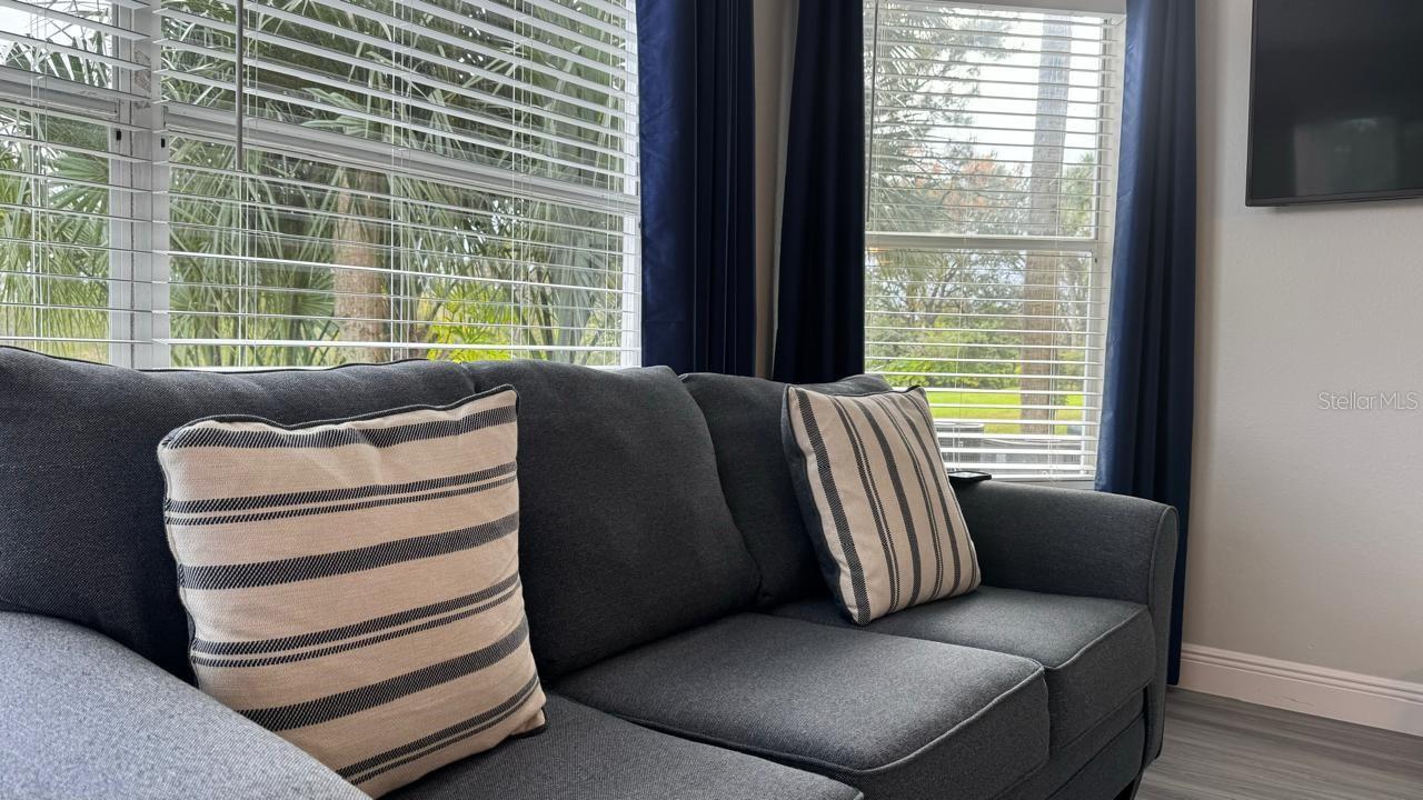 Image 17 of 22 For 6324 Parc Corniche Drive