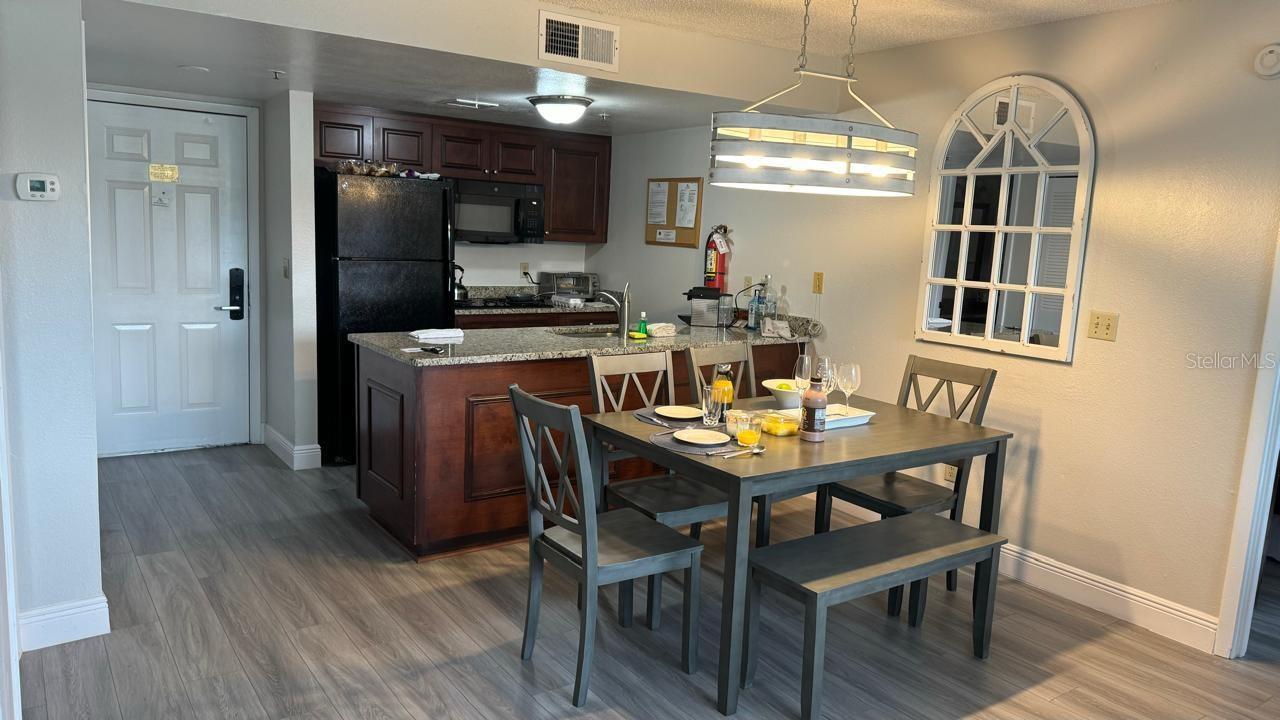 Image 5 of 22 For 6324 Parc Corniche Drive