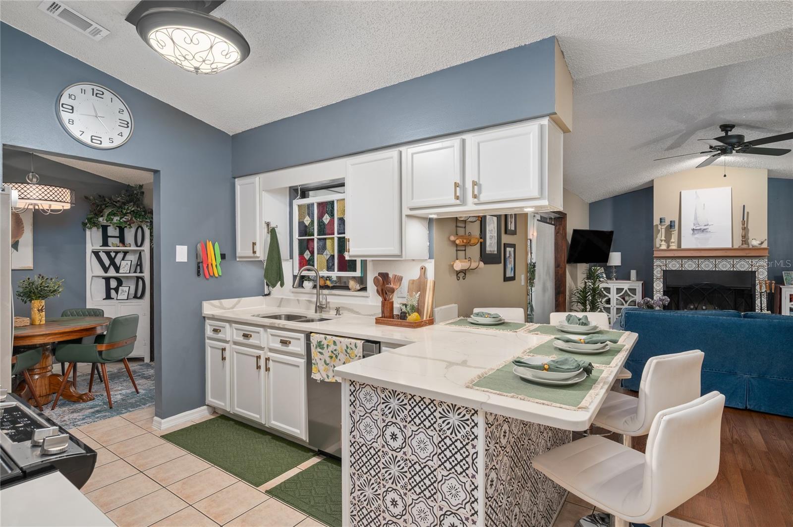 Image 5 of 31 For 22 Rosedown Boulevard