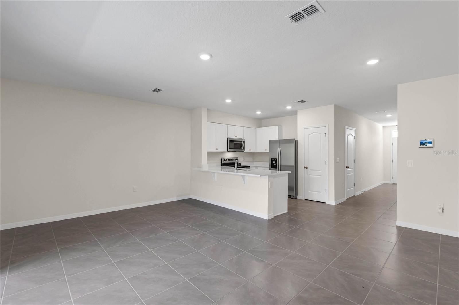 Image 3 of 21 For 2340 Penguin Boulevard