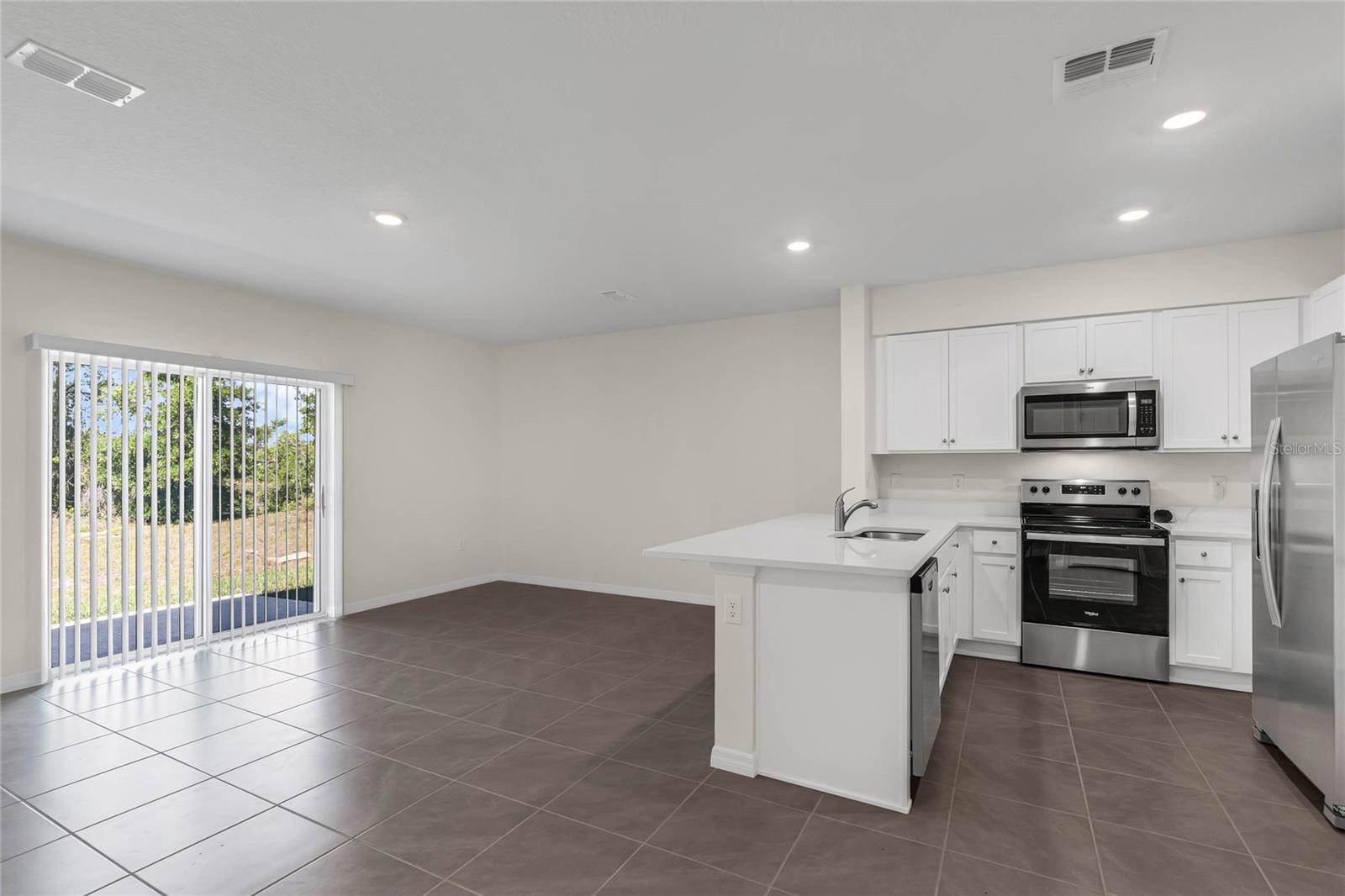 Image 6 of 21 For 2340 Penguin Boulevard