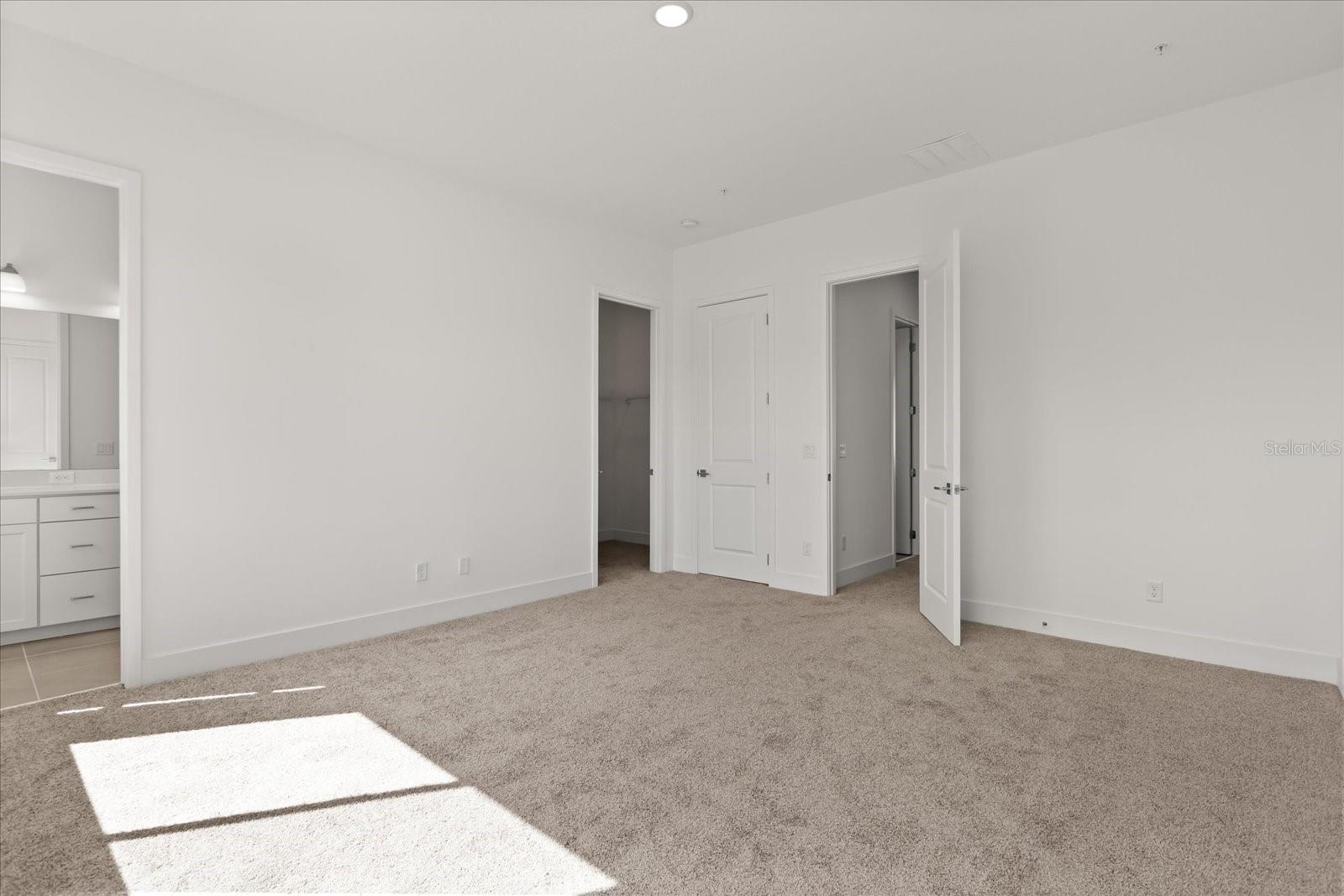 Image 18 of 26 For 56 Harding Street B