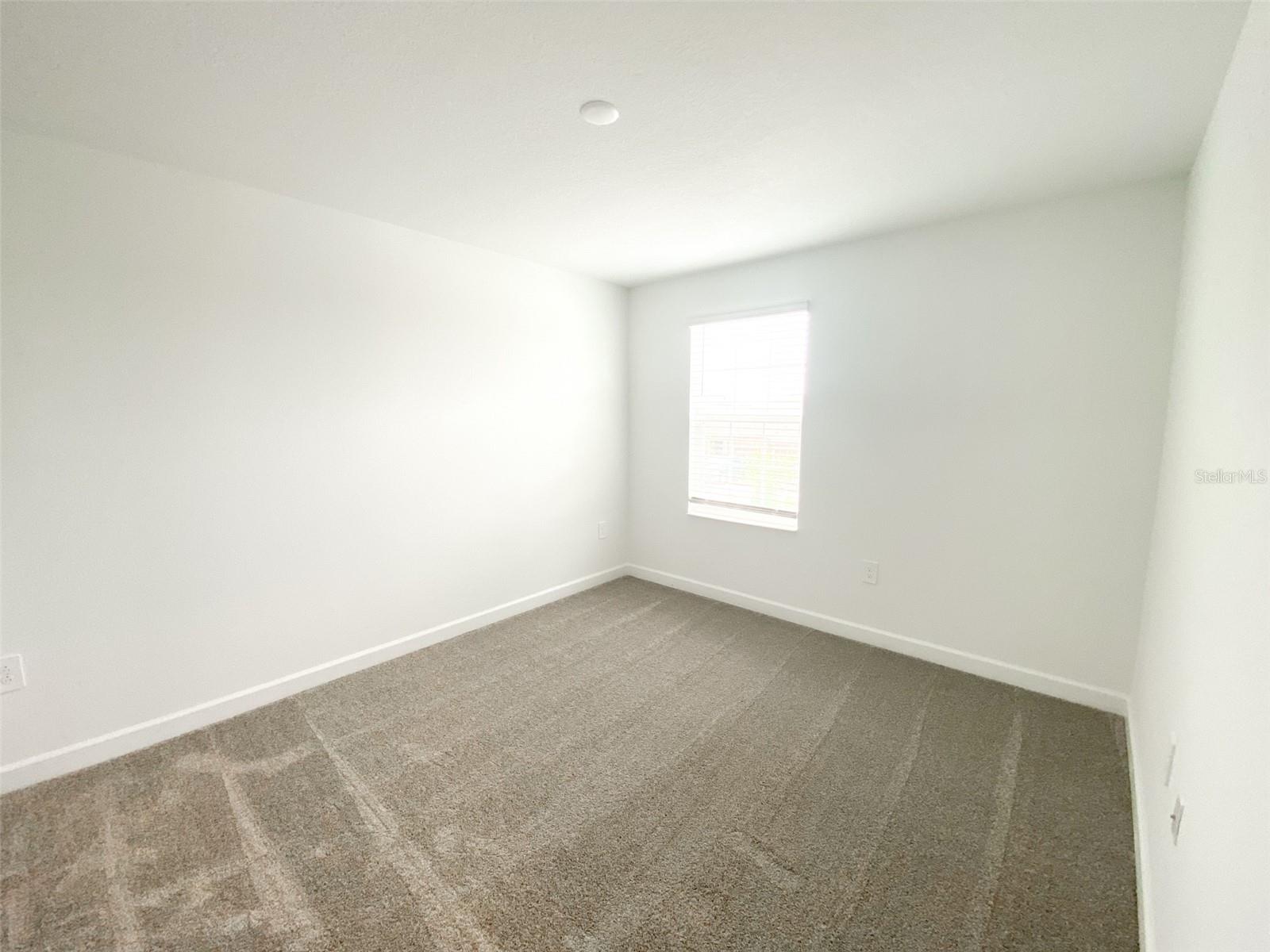 Image 23 of 39 For 4939 Chase Court