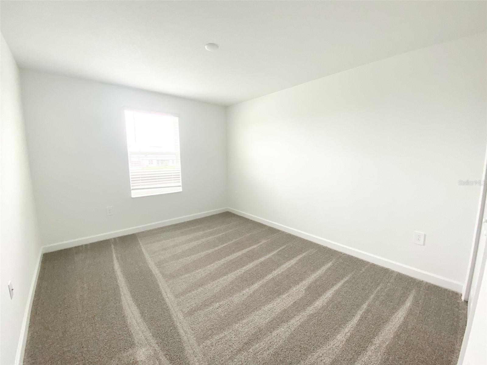 Image 27 of 39 For 4939 Chase Court